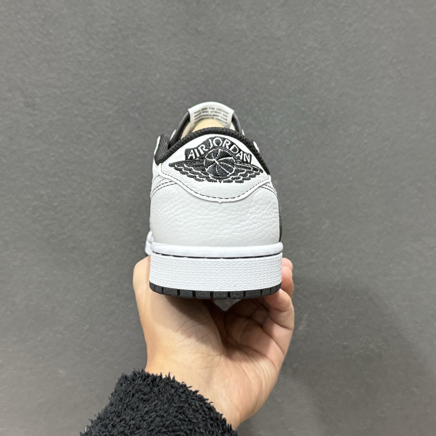 240 Travis Scott x Air Jordan 1 Low AJ1 乔1联名倒勾 XZ6868-001-Chinese UA Cheap High Quatity Brand Clothes Bags handbags Sneakers wholesale wholesaler seller from China Factory suppliers Fashion Clothing Shoes best Quality Beautiful Price 240 Travis Scott x Air Jordan 1 Low AJ1 乔1联名倒勾 XZ6868-001