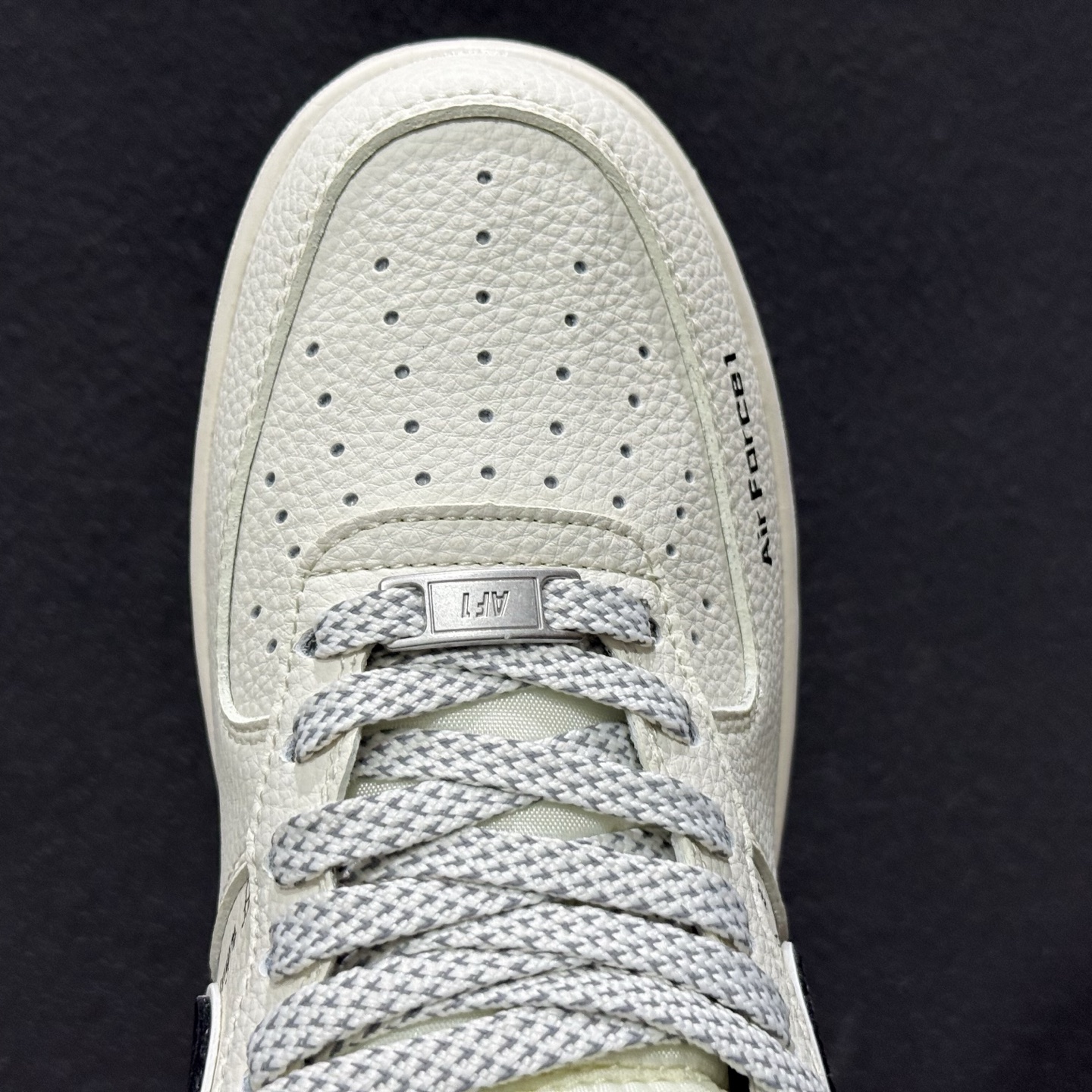 260 NIke Air Force 1 '07 Low “Off WhITE联名-米黑勾”空军一号 低帮 运动鞋 SM6668-117-Chinese UA Cheap High Quatity Brand Clothes Bags handbags Sneakers wholesale wholesaler seller from China Factory suppliers Fashion Clothing Shoes best Quality Beautiful Price 260 NIke Air Force 1 '07 Low “Off WhITE联名-米黑勾”空军一号 低帮 运动鞋 SM6668-117