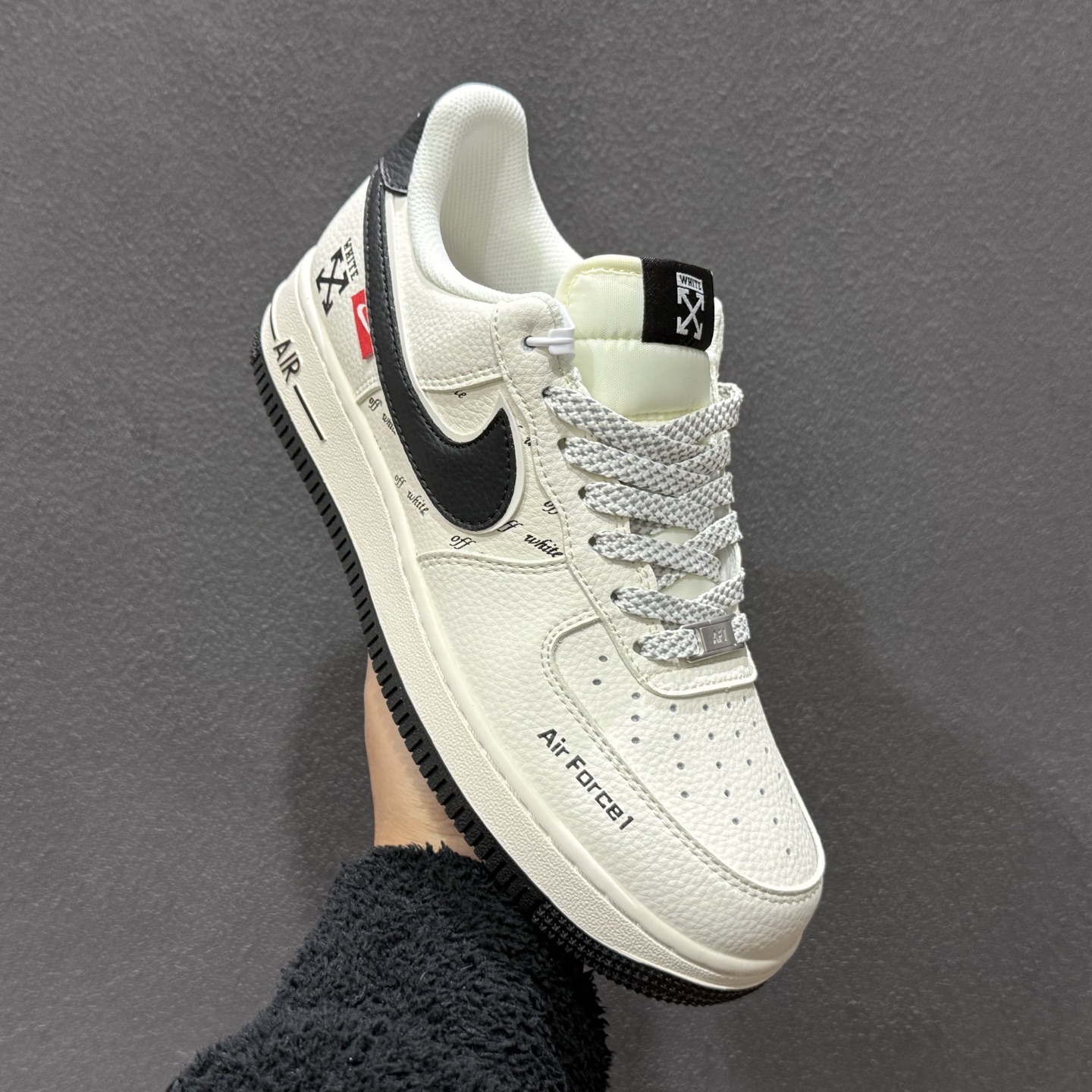 260 NIke Air Force 1 '07 Low “Off WhITE联名-米黑勾”空军一号 低帮 运动鞋 SM6668-117-Chinese UA Cheap High Quatity Brand Clothes Bags handbags Sneakers wholesale wholesaler seller from China Factory suppliers Fashion Clothing Shoes best Quality Beautiful Price 260 NIke Air Force 1 '07 Low “Off WhITE联名-米黑勾”空军一号 低帮 运动鞋 SM6668-117