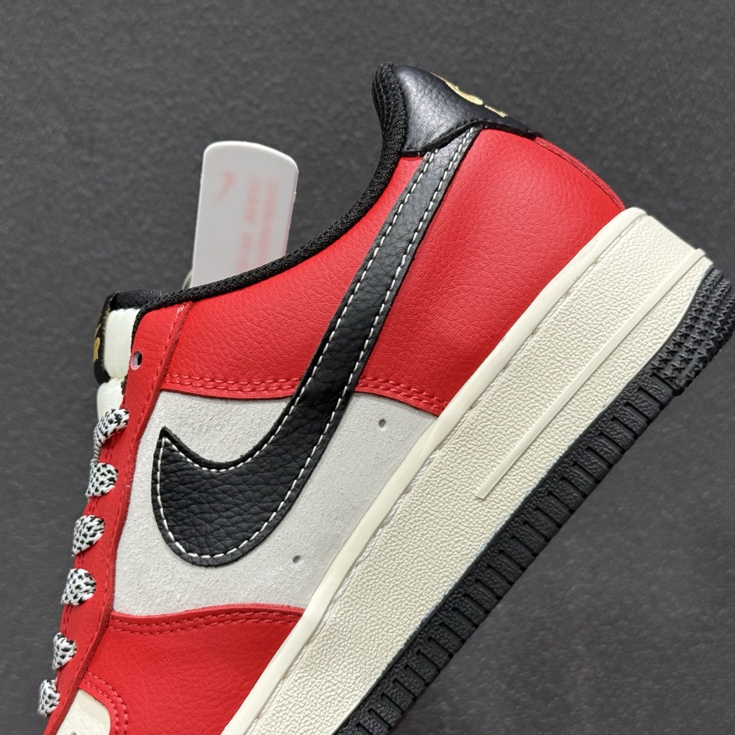 260 Nike Air Force 1 '07 Low “马年限定——祥云米黑红”空军一号 MZ9588-818-Chinese UA Cheap High Quatity Brand Clothes Bags handbags Sneakers wholesale wholesaler seller from China Factory suppliers Fashion Clothing Shoes best Quality Beautiful Price 260 Nike Air Force 1 '07 Low “马年限定——祥云米黑红”空军一号 MZ9588-818