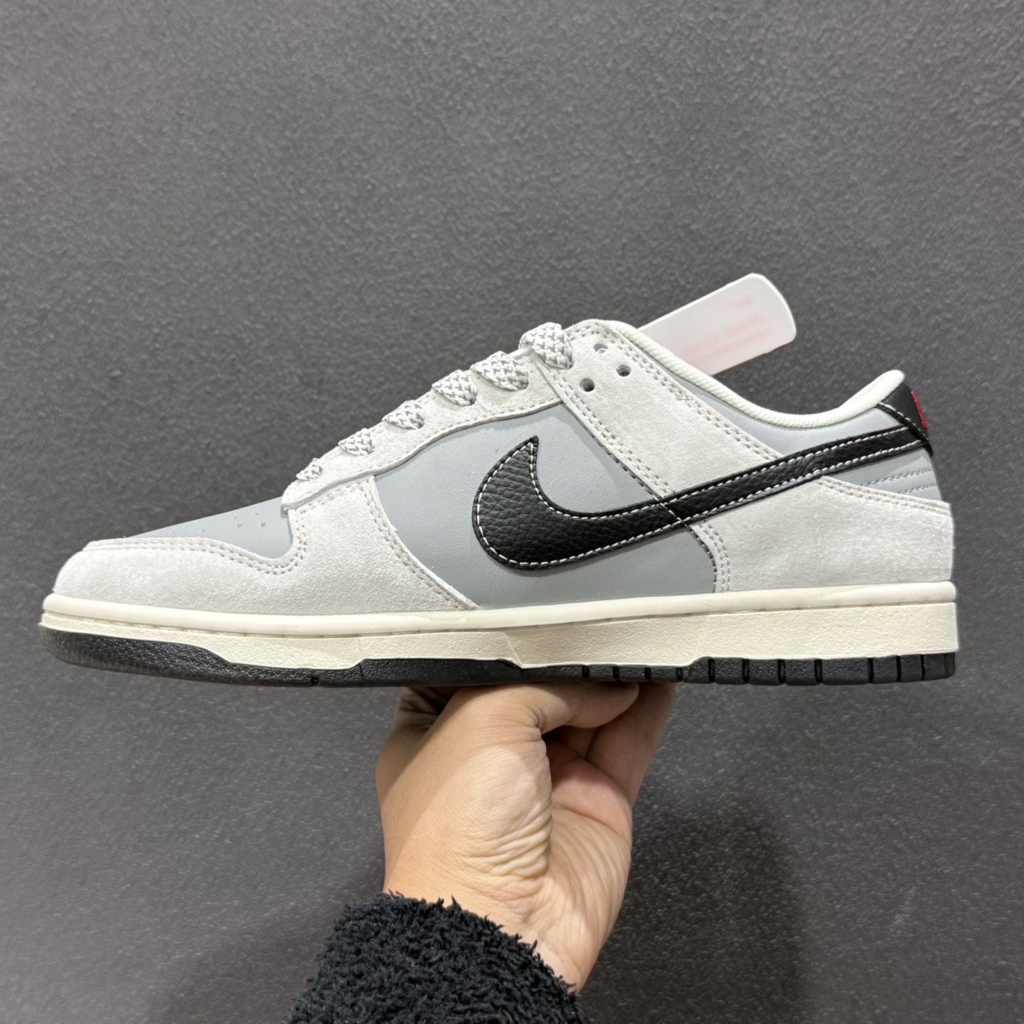 280 Nike SB Dunk Low“ 马年限定—NIKE马年大吉” 周年高端定制 低帮休闲板鞋 JP2026-111-Chinese UA Cheap High Quatity Brand Clothes Bags handbags Sneakers wholesale wholesaler seller from China Factory suppliers Fashion Clothing Shoes best Quality Beautiful Price 280 Nike SB Dunk Low“ 马年限定—NIKE马年大吉” 周年高端定制 低帮休闲板鞋 JP2026-111
