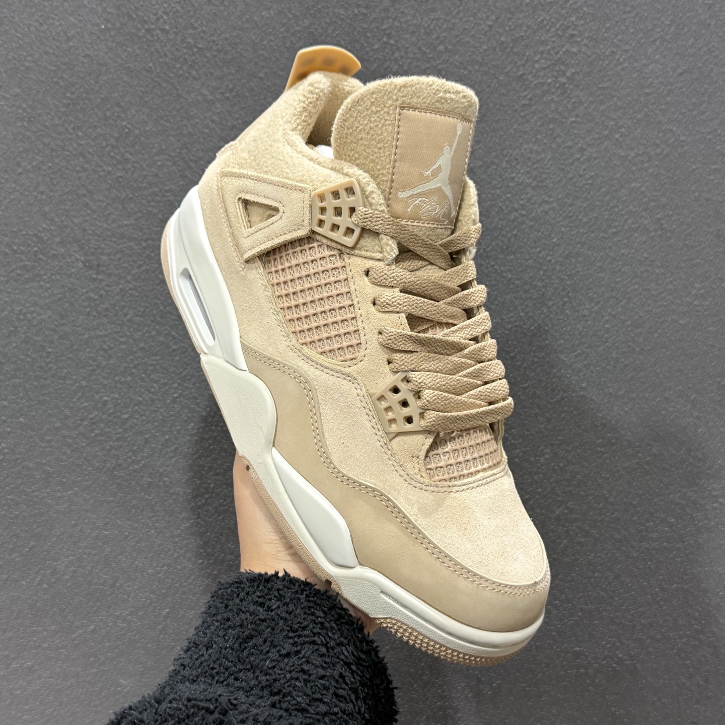 300 Air Jordan 4 Retro 乔丹四代 复刻白棕 HV0823-111