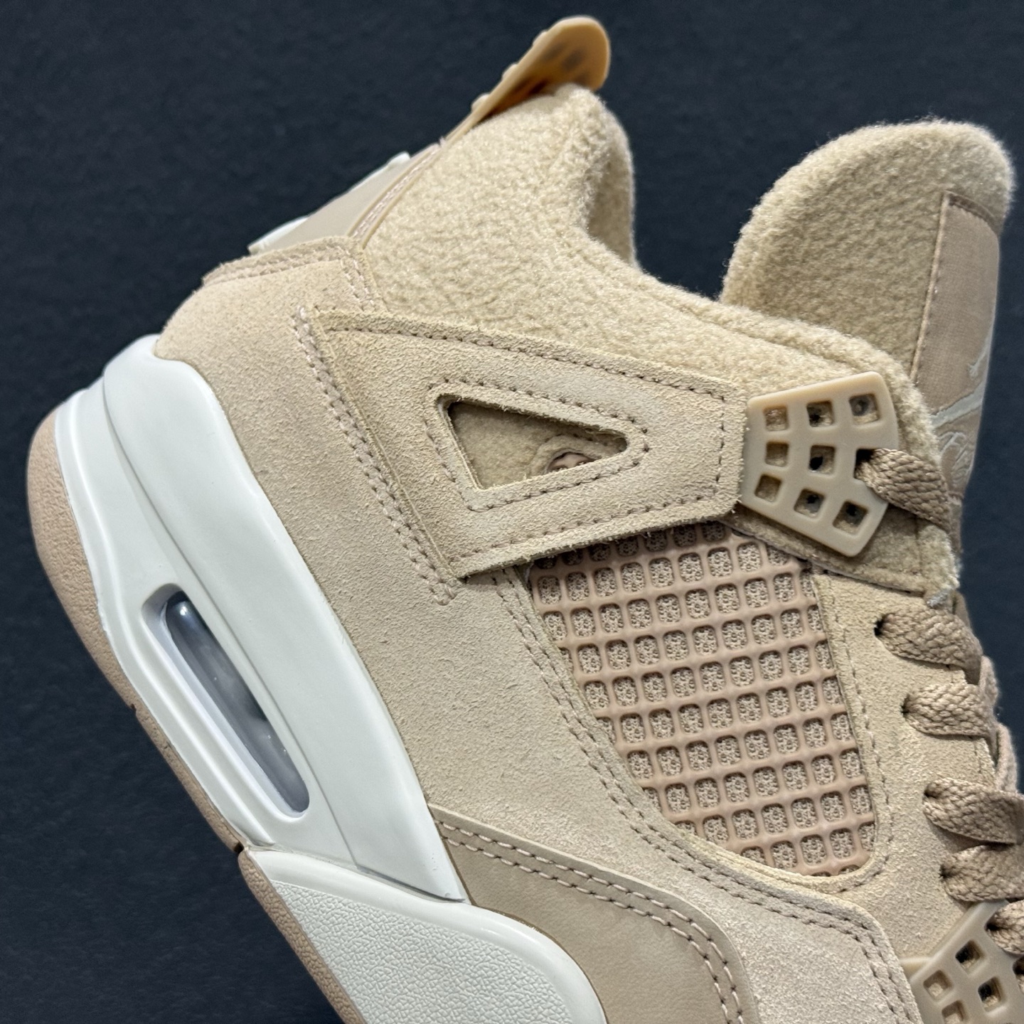 300 Air Jordan 4 Retro 乔丹四代 复刻白棕 HV0823-111