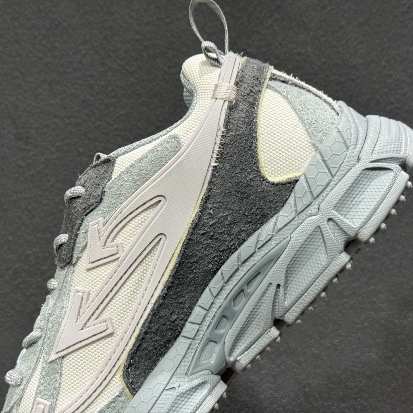 360 纯原OK版本 Off-White OW最新款跑鞋 复古休闲鞋-Chinese UA Cheap High Quatity Brand Clothes Bags handbags Sneakers wholesale wholesaler seller from China Factory suppliers Fashion Clothing Shoes best Quality Beautiful Price 360 纯原OK版本 Off-White OW最新款跑鞋 复古休闲鞋