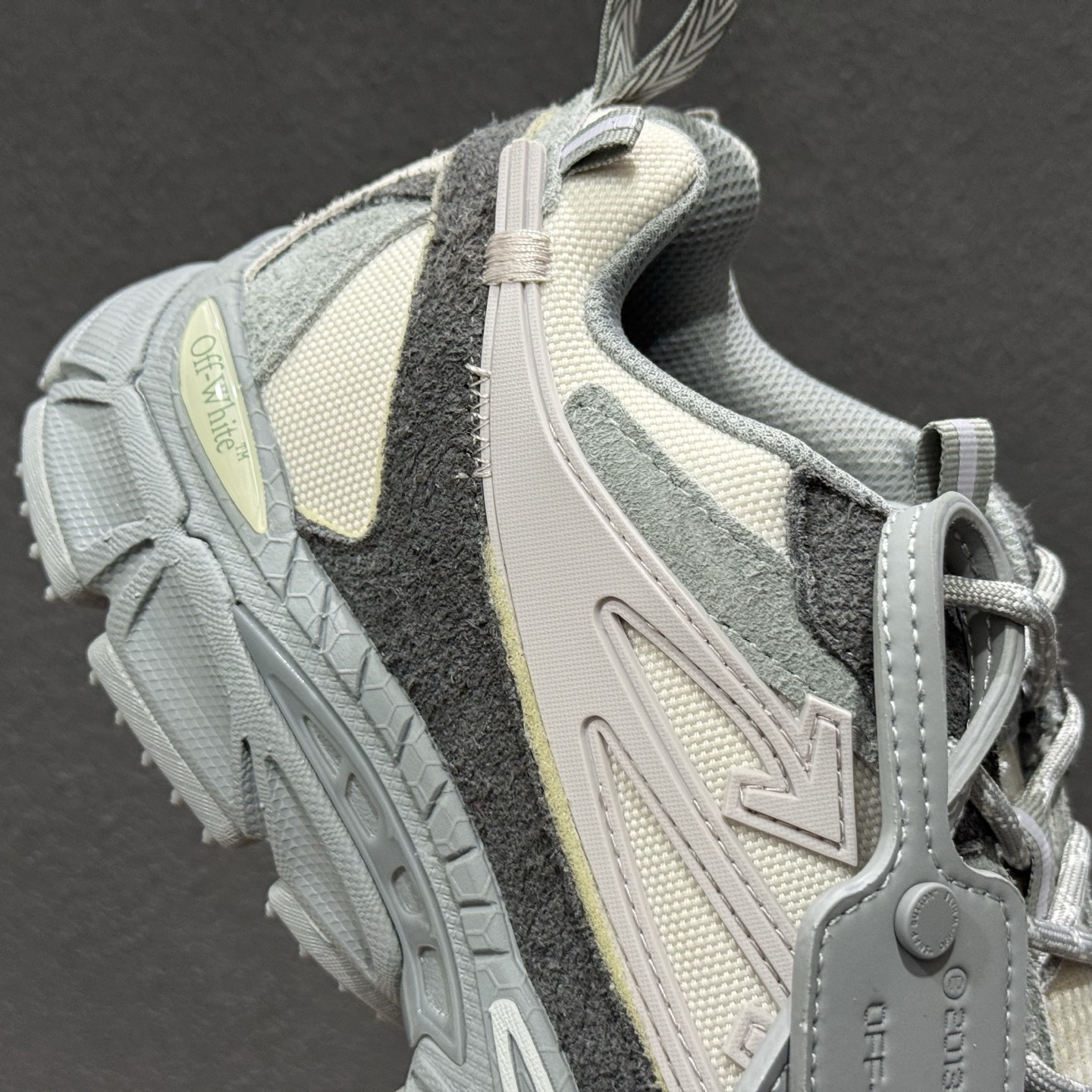 360 纯原OK版本 Off-White OW最新款跑鞋 复古休闲鞋-Chinese UA Cheap High Quatity Brand Clothes Bags handbags Sneakers wholesale wholesaler seller from China Factory suppliers Fashion Clothing Shoes best Quality Beautiful Price 360 纯原OK版本 Off-White OW最新款跑鞋 复古休闲鞋