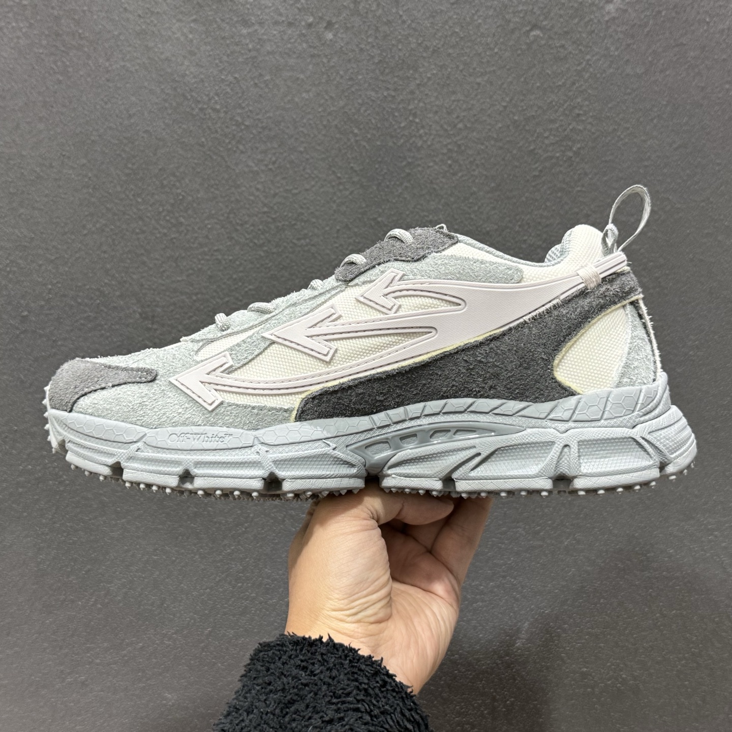 360 纯原OK版本 Off-White OW最新款跑鞋 复古休闲鞋-Chinese UA Cheap High Quatity Brand Clothes Bags handbags Sneakers wholesale wholesaler seller from China Factory suppliers Fashion Clothing Shoes best Quality Beautiful Price 360 纯原OK版本 Off-White OW最新款跑鞋 复古休闲鞋