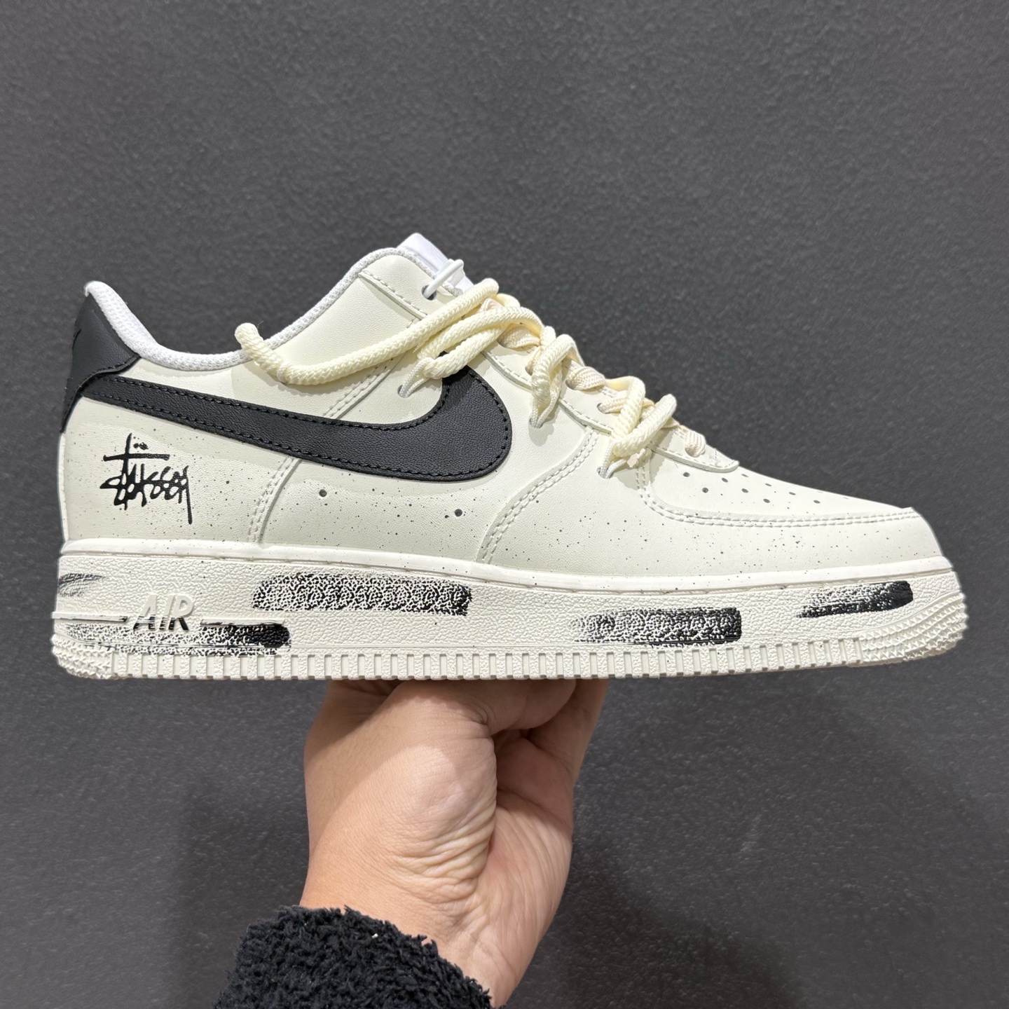 260 Nike Air Force 1 Low 手绘涂鸦 解构绑带 ZH0316-Chinese UA Cheap High Quatity Brand Clothes Bags handbags Sneakers wholesale wholesaler seller from China Factory suppliers Fashion Clothing Shoes best Quality Beautiful Price 260 Nike Air Force 1 Low 手绘涂鸦 解构绑带 ZH0316