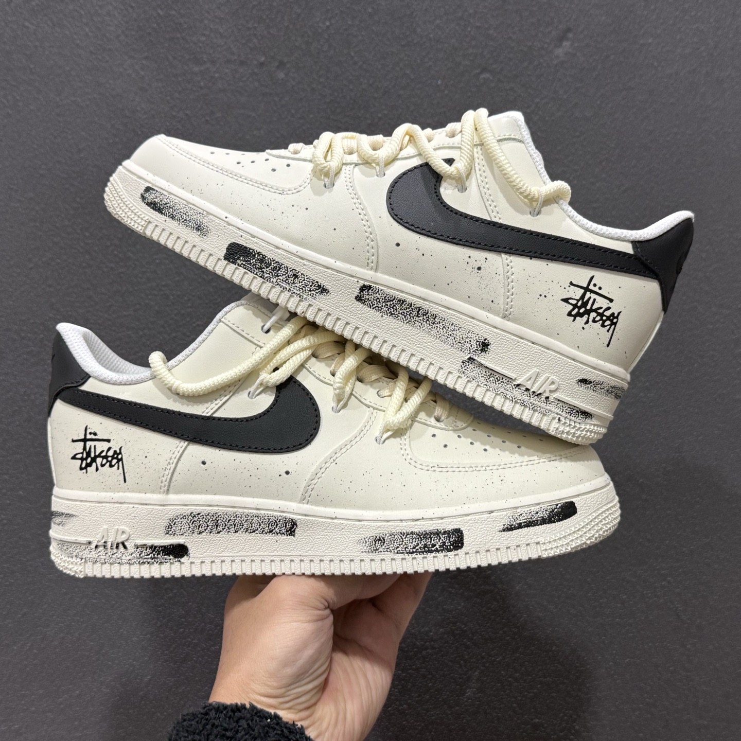 260 Nike Air Force 1 Low 手绘涂鸦 解构绑带 ZH0316-Chinese UA Cheap High Quatity Brand Clothes Bags handbags Sneakers wholesale wholesaler seller from China Factory suppliers Fashion Clothing Shoes best Quality Beautiful Price 260 Nike Air Force 1 Low 手绘涂鸦 解构绑带 ZH0316