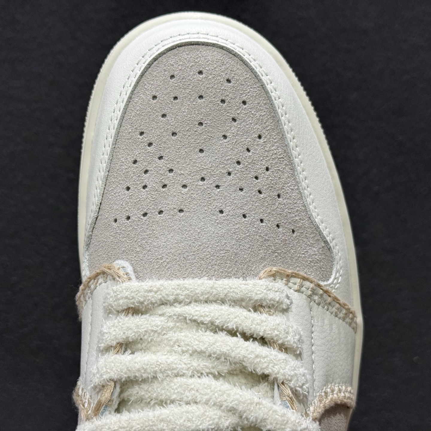 240 原装裸鞋级 市面最高工艺产物 Air Jordan 1 Low白棕 纯原系列 HV4268-120-Chinese UA Cheap High Quatity Brand Clothes Bags handbags Sneakers wholesale wholesaler seller from China Factory suppliers Fashion Clothing Shoes best Quality Beautiful Price 240 原装裸鞋级 市面最高工艺产物 Air Jordan 1 Low白棕 纯原系列 HV4268-120