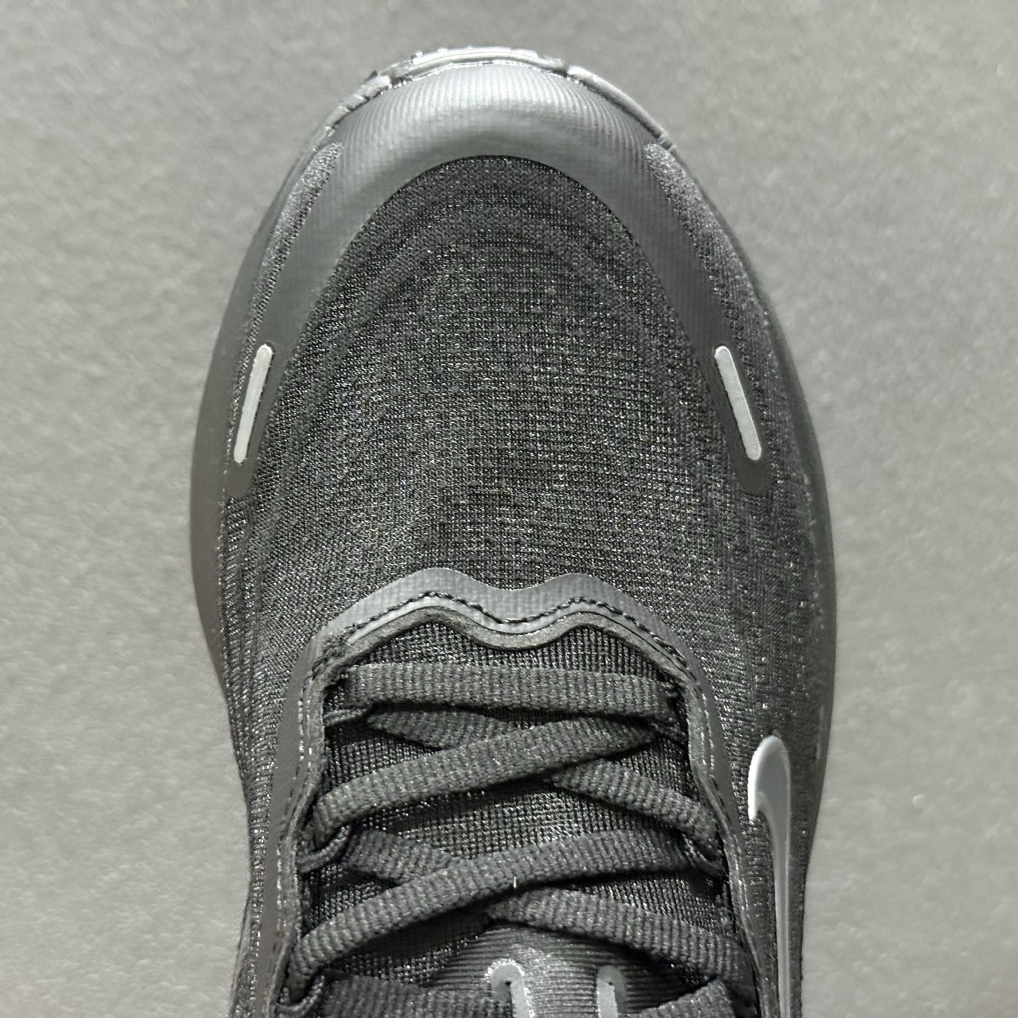 200 纯原版 NK Vomero Plus 网面透气跑步鞋 HV8150-003-Chinese UA Cheap High Quatity Brand Clothes Bags handbags Sneakers wholesale wholesaler seller from China Factory suppliers Fashion Clothing Shoes best Quality Beautiful Price 200 纯原版 NK Vomero Plus 网面透气跑步鞋 HV8150-003