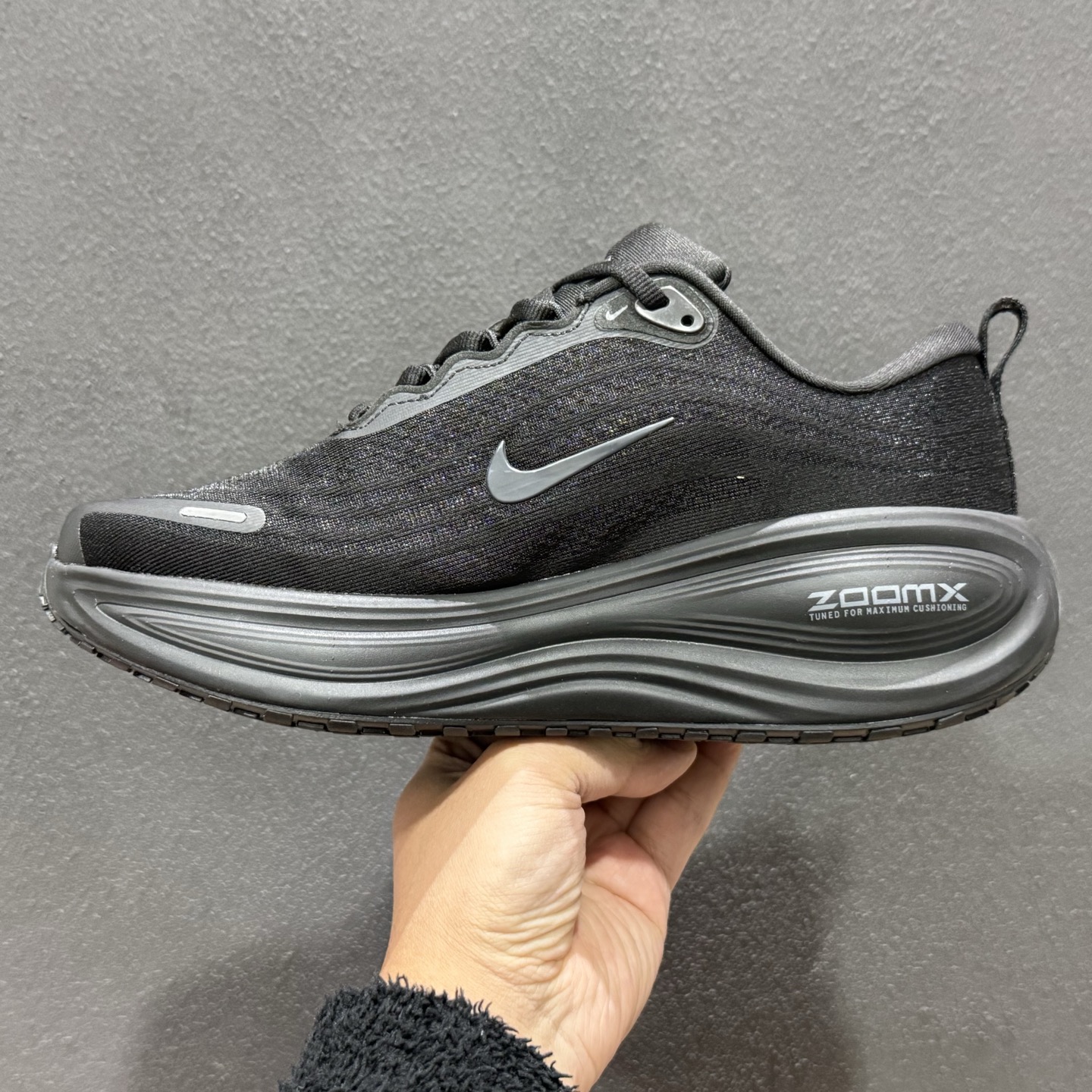 200 纯原版 NK Vomero Plus 网面透气跑步鞋 HV8150-003-Chinese UA Cheap High Quatity Brand Clothes Bags handbags Sneakers wholesale wholesaler seller from China Factory suppliers Fashion Clothing Shoes best Quality Beautiful Price 200 纯原版 NK Vomero Plus 网面透气跑步鞋 HV8150-003