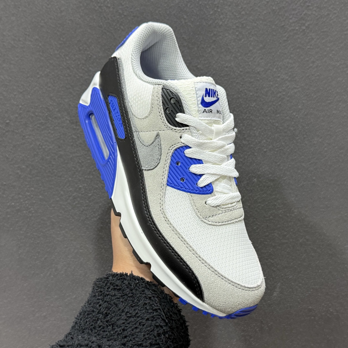 240 Nike Air 90 低帮气垫跑鞋 max90 灰蓝红 DM0029-112-Chinese UA Cheap High Quatity Brand Clothes Bags handbags Sneakers wholesale wholesaler seller from China Factory suppliers Fashion Clothing Shoes best Quality Beautiful Price 240 Nike Air 90 低帮气垫跑鞋 max90 灰蓝红 DM0029-112