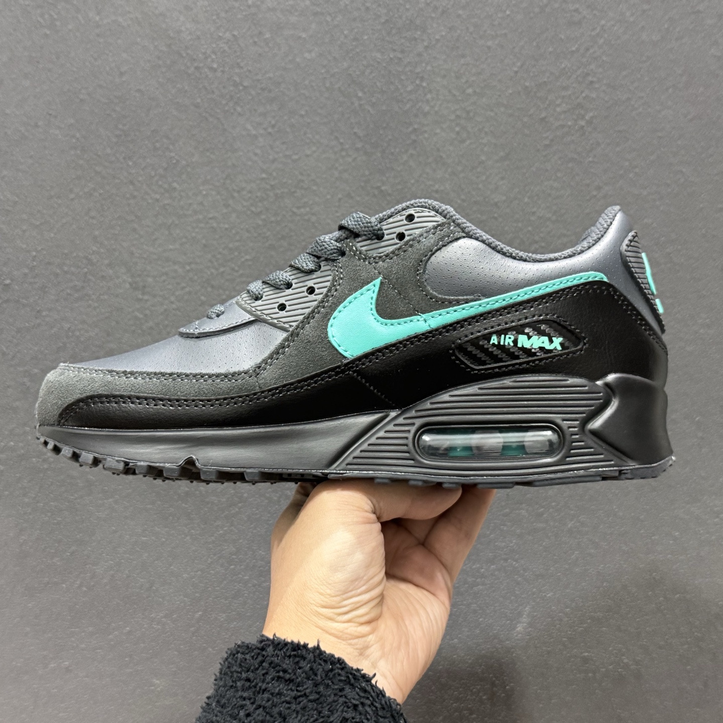 220 NIKE Air Max90 FUTURA 渠道原盒原标 经典拼接网面 IF0670-002-Chinese UA Cheap High Quatity Brand Clothes Bags handbags Sneakers wholesale wholesaler seller from China Factory suppliers Fashion Clothing Shoes best Quality Beautiful Price 220 NIKE Air Max90 FUTURA 渠道原盒原标 经典拼接网面 IF0670-002
