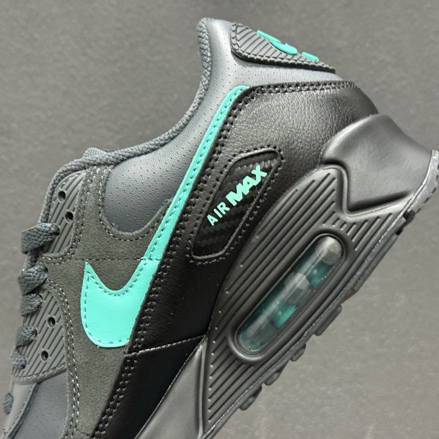 220 NIKE Air Max90 FUTURA 渠道原盒原标 经典拼接网面 IF0670-002-Chinese UA Cheap High Quatity Brand Clothes Bags handbags Sneakers wholesale wholesaler seller from China Factory suppliers Fashion Clothing Shoes best Quality Beautiful Price 220 NIKE Air Max90 FUTURA 渠道原盒原标 经典拼接网面 IF0670-002