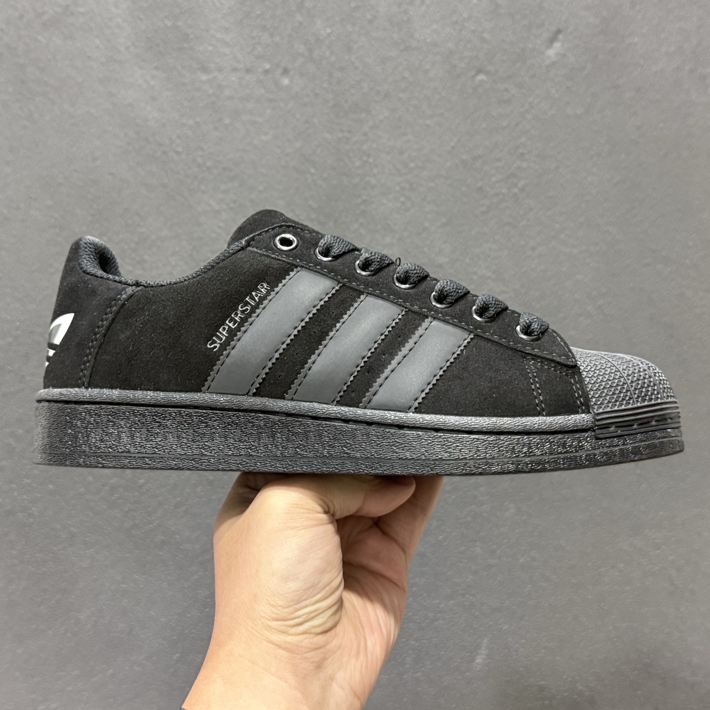 130 Adidas Originals Superstar贝壳头系列 阿迪达斯 低帮经典百搭休闲运动板鞋 IF7913-132-Chinese UA Cheap High Quatity Brand Clothes Bags handbags Sneakers wholesale wholesaler seller from China Factory suppliers Fashion Clothing Shoes best Quality Beautiful Price 130 Adidas Originals Superstar贝壳头系列 阿迪达斯 低帮经典百搭休闲运动板鞋 IF7913-132