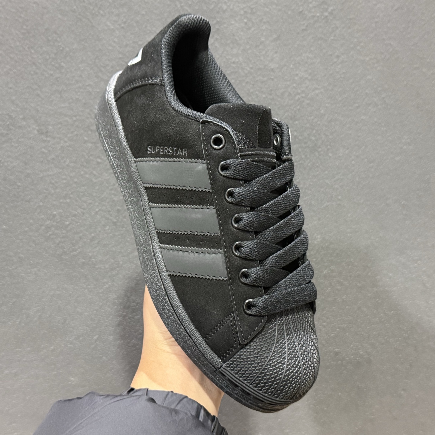 130 Adidas Originals Superstar贝壳头系列 阿迪达斯 低帮经典百搭休闲运动板鞋 IF7913-132-Chinese UA Cheap High Quatity Brand Clothes Bags handbags Sneakers wholesale wholesaler seller from China Factory suppliers Fashion Clothing Shoes best Quality Beautiful Price 130 Adidas Originals Superstar贝壳头系列 阿迪达斯 低帮经典百搭休闲运动板鞋 IF7913-132
