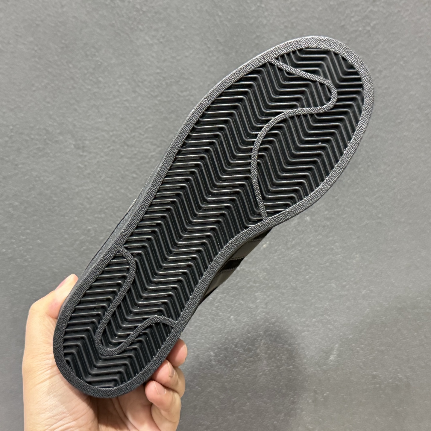130 Adidas Originals Superstar贝壳头系列 阿迪达斯 低帮经典百搭休闲运动板鞋 IF7913-132-Chinese UA Cheap High Quatity Brand Clothes Bags handbags Sneakers wholesale wholesaler seller from China Factory suppliers Fashion Clothing Shoes best Quality Beautiful Price 130 Adidas Originals Superstar贝壳头系列 阿迪达斯 低帮经典百搭休闲运动板鞋 IF7913-132