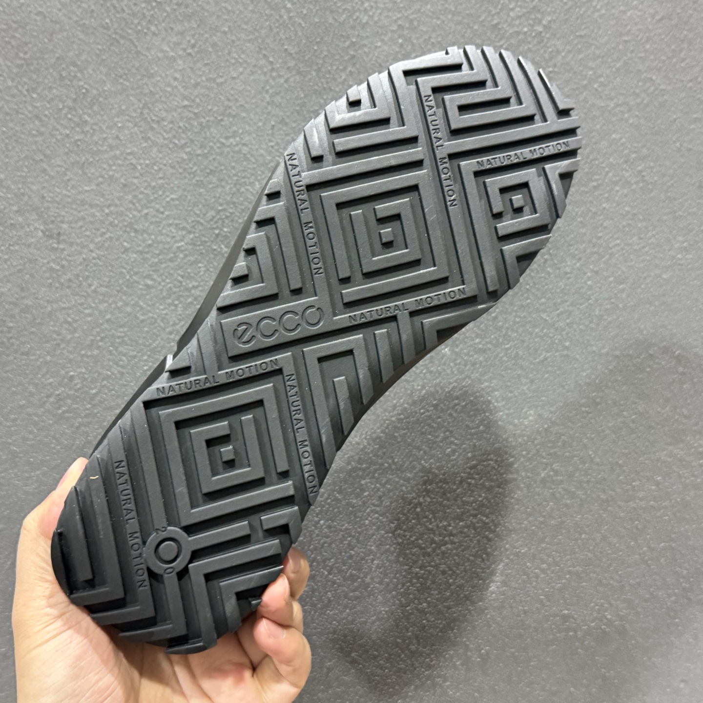 300 ECCO爱步男士休闲运动鞋 缓震透气跑步鞋-Chinese UA Cheap High Quatity Brand Clothes Bags handbags Sneakers wholesale wholesaler seller from China Factory suppliers Fashion Clothing Shoes best Quality Beautiful Price 300 ECCO爱步男士休闲运动鞋 缓震透气跑步鞋