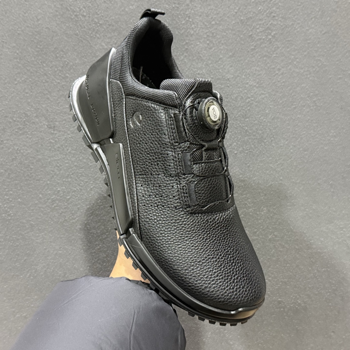 300 ECCO爱步男士休闲运动鞋 缓震透气跑步鞋-Chinese UA Cheap High Quatity Brand Clothes Bags handbags Sneakers wholesale wholesaler seller from China Factory suppliers Fashion Clothing Shoes best Quality Beautiful Price 300 ECCO爱步男士休闲运动鞋 缓震透气跑步鞋
