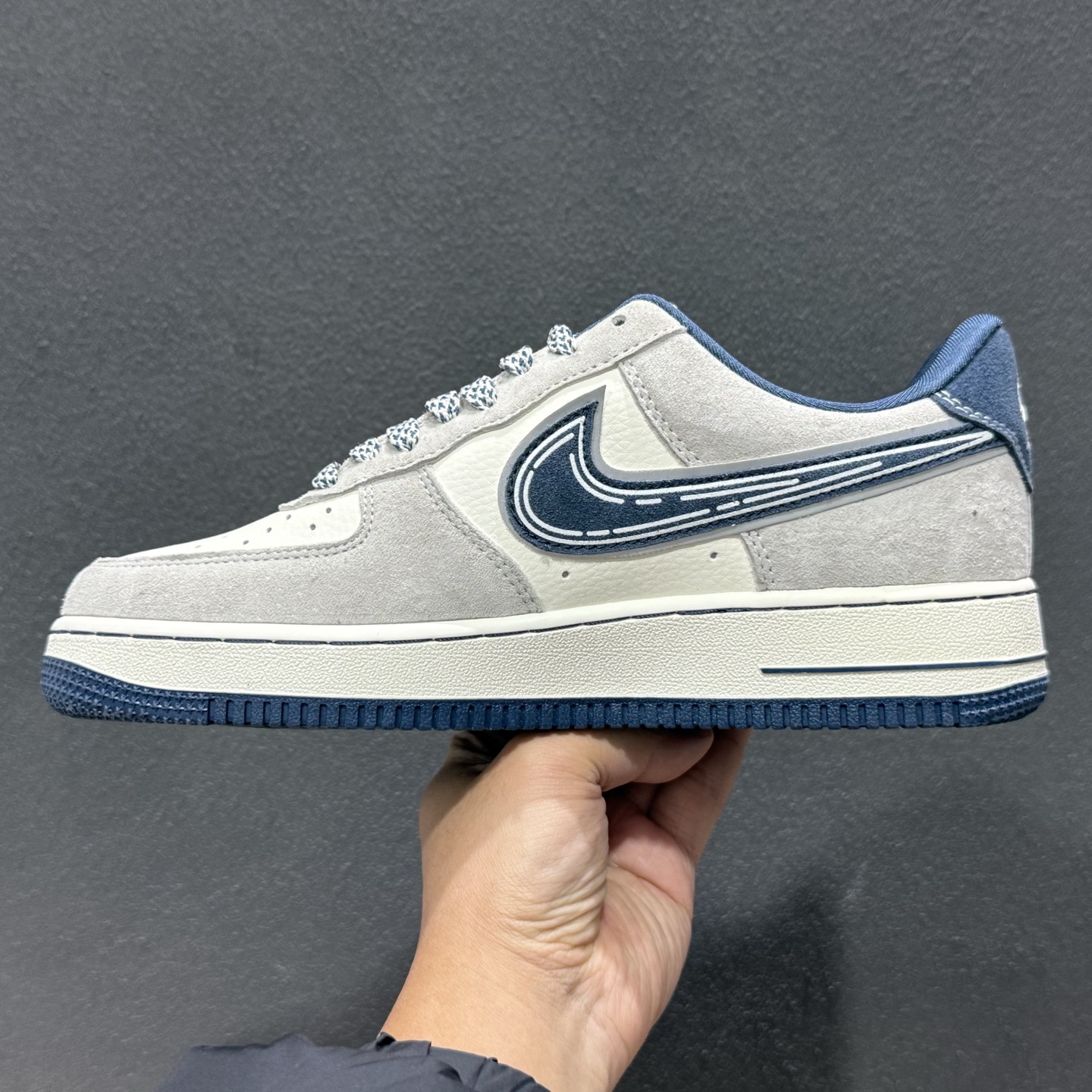 260 Nike Air Force 1 Low x LV 联名款｜灰蓝调的奢潮天花板 SS1979-011