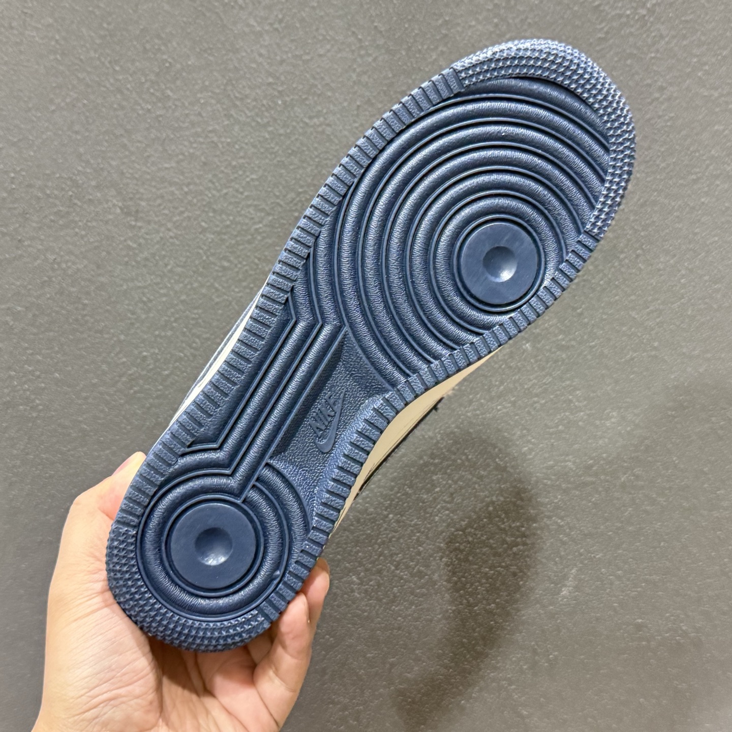 260 Nike Air Force 1 Low x LV 联名款｜灰蓝调的奢潮天花板 SS1979-011