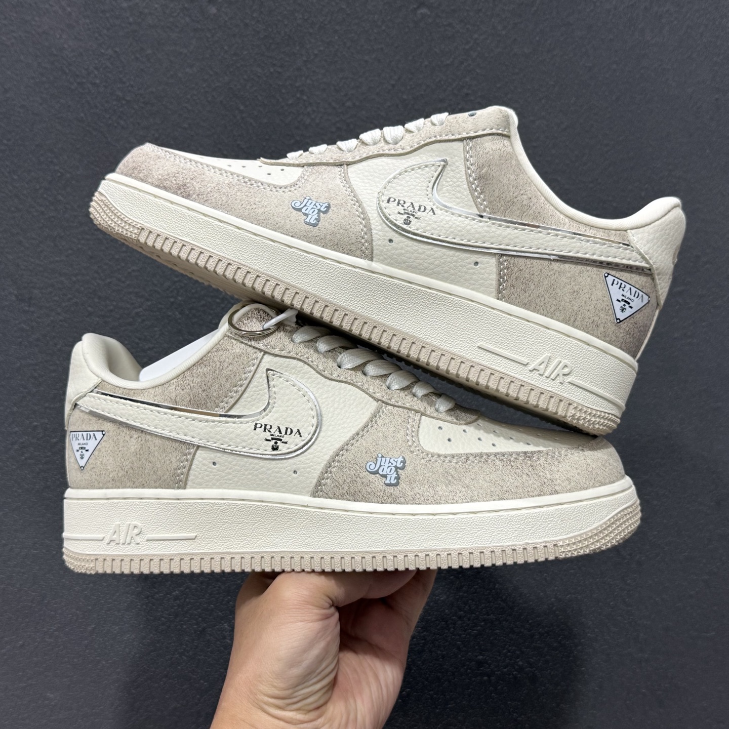 260 Nike Air Force 1 Low x PRADA 联名款｜奶油灰调的奢雅新风尚 XL1979-129