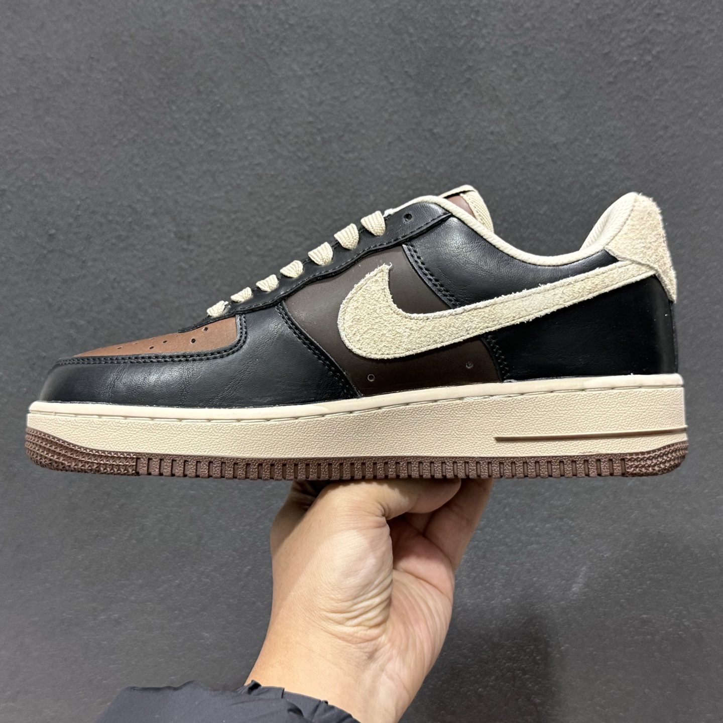 260 NIke Air Force 1 '07 Low 高端私人订制 空军一号低帮 运动鞋 休闲鞋 CJ9179-200-Chinese UA Cheap High Quatity Brand Clothes Bags handbags Sneakers wholesale wholesaler seller from China Factory suppliers Fashion Clothing Shoes best Quality Beautiful Price 260 NIke Air Force 1 '07 Low 高端私人订制 空军一号低帮 运动鞋 休闲鞋 CJ9179-200