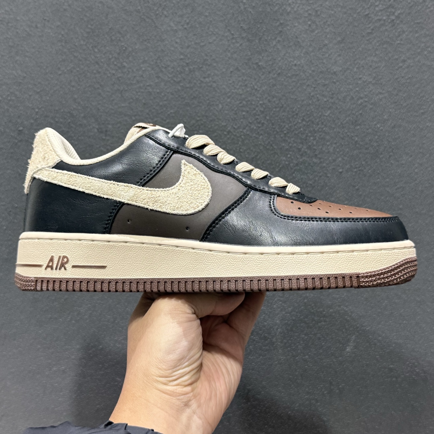 260 NIke Air Force 1 '07 Low 高端私人订制 空军一号低帮 运动鞋 休闲鞋 CJ9179-200-Chinese UA Cheap High Quatity Brand Clothes Bags handbags Sneakers wholesale wholesaler seller from China Factory suppliers Fashion Clothing Shoes best Quality Beautiful Price 260 NIke Air Force 1 '07 Low 高端私人订制 空军一号低帮 运动鞋 休闲鞋 CJ9179-200