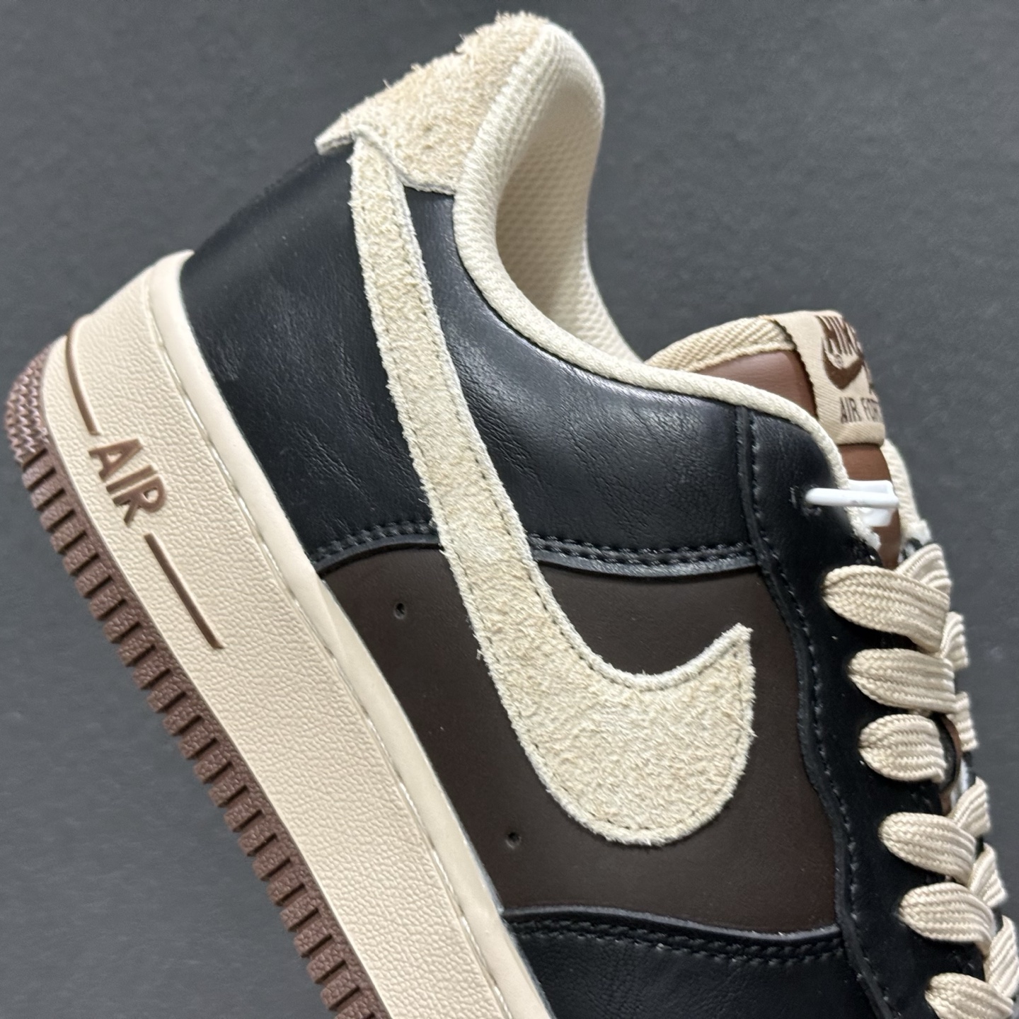 260 NIke Air Force 1 '07 Low 高端私人订制 空军一号低帮 运动鞋 休闲鞋 CJ9179-200-Chinese UA Cheap High Quatity Brand Clothes Bags handbags Sneakers wholesale wholesaler seller from China Factory suppliers Fashion Clothing Shoes best Quality Beautiful Price 260 NIke Air Force 1 '07 Low 高端私人订制 空军一号低帮 运动鞋 休闲鞋 CJ9179-200