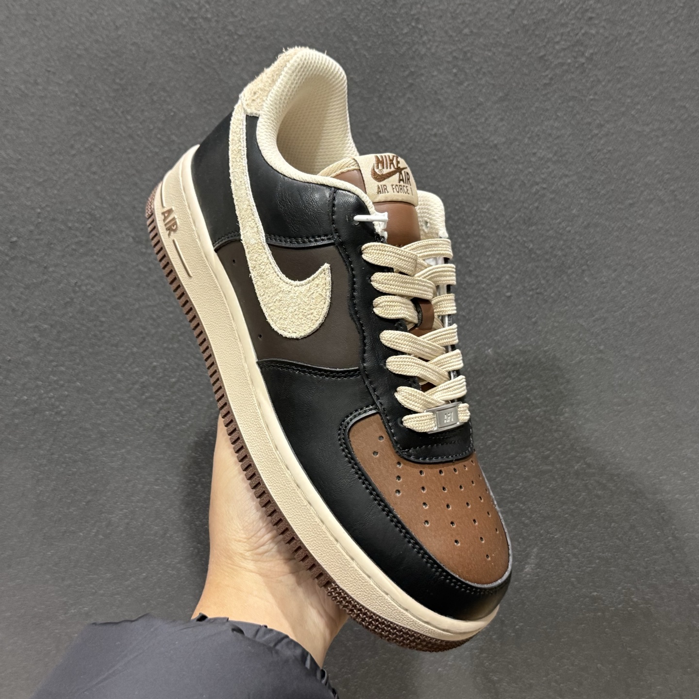 260 NIke Air Force 1 '07 Low 高端私人订制 空军一号低帮 运动鞋 休闲鞋 CJ9179-200-Chinese UA Cheap High Quatity Brand Clothes Bags handbags Sneakers wholesale wholesaler seller from China Factory suppliers Fashion Clothing Shoes best Quality Beautiful Price 260 NIke Air Force 1 '07 Low 高端私人订制 空军一号低帮 运动鞋 休闲鞋 CJ9179-200