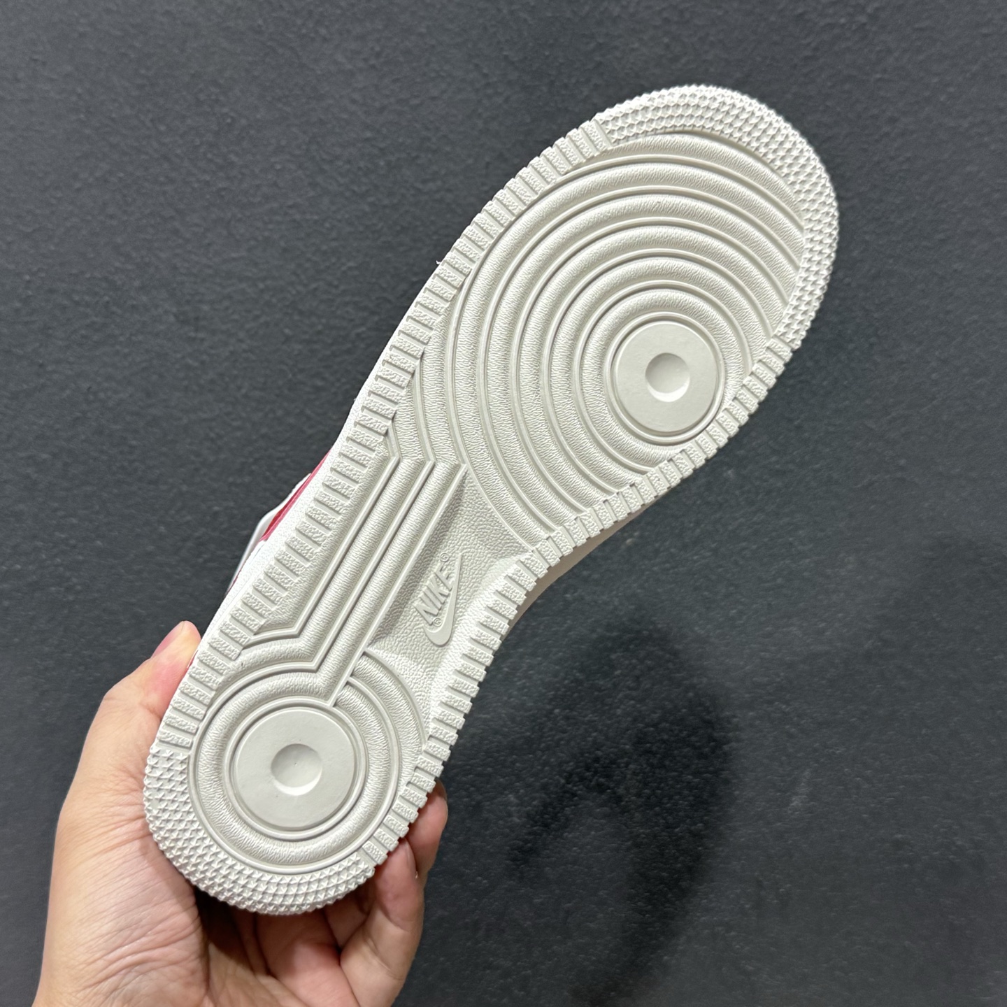 200 Nike Air Force 1'07 Low 马年大吉 空军一号低帮休闲板鞋 HV5979-130-Chinese UA Cheap High Quatity Brand Clothes Bags handbags Sneakers wholesale wholesaler seller from China Factory suppliers Fashion Clothing Shoes best Quality Beautiful Price 200 Nike Air Force 1'07 Low 马年大吉 空军一号低帮休闲板鞋 HV5979-130
