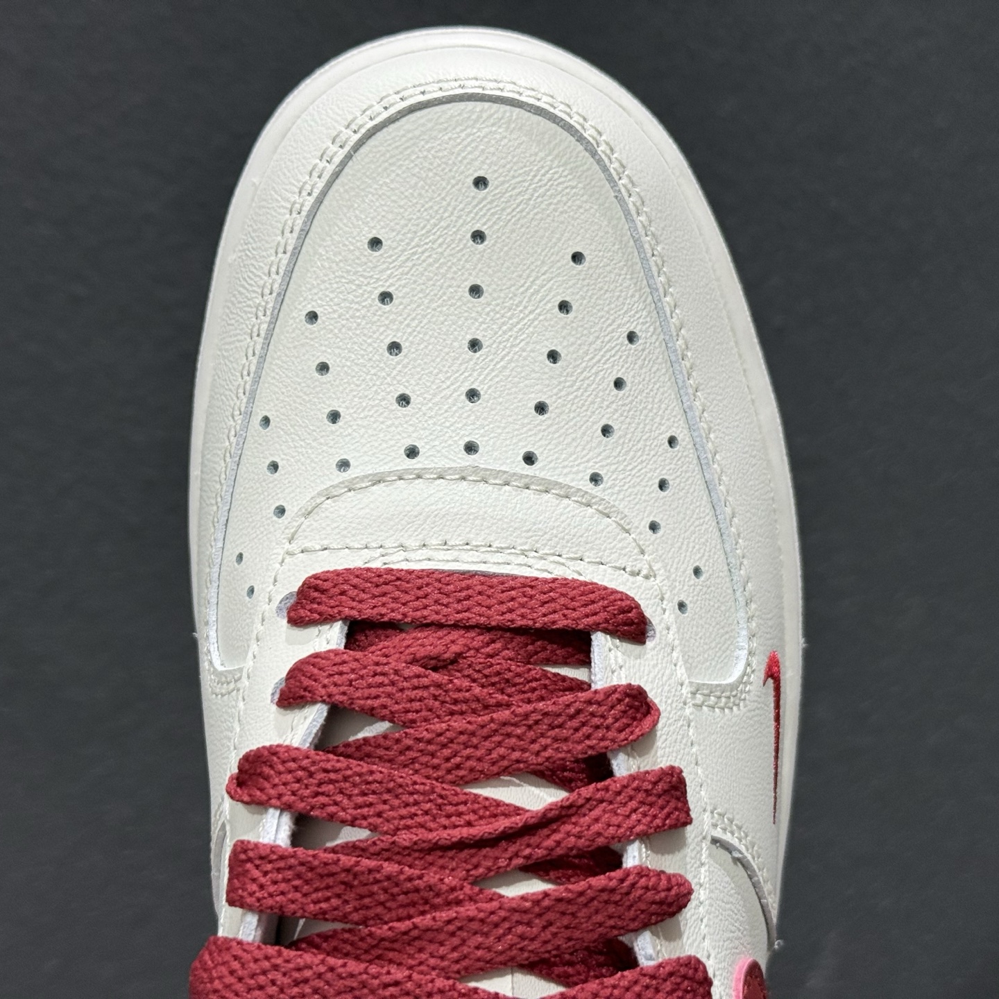 200 Nike Air Force 1'07 Low 马年大吉 空军一号低帮休闲板鞋 HV5979-130-Chinese UA Cheap High Quatity Brand Clothes Bags handbags Sneakers wholesale wholesaler seller from China Factory suppliers Fashion Clothing Shoes best Quality Beautiful Price 200 Nike Air Force 1'07 Low 马年大吉 空军一号低帮休闲板鞋 HV5979-130
