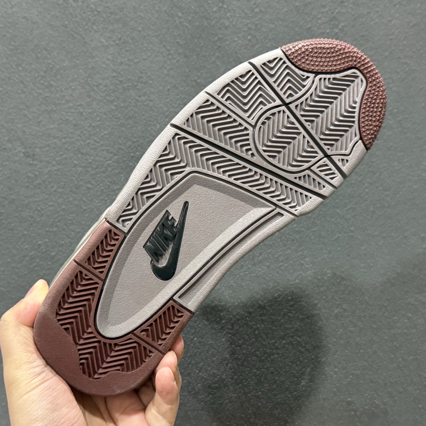 300 Air Jordan 4 Retro 乔丹四代 复刻石棕 IF3102-200-Chinese UA Cheap High Quatity Brand Clothes Bags handbags Sneakers wholesale wholesaler seller from China Factory suppliers Fashion Clothing Shoes best Quality Beautiful Price 300 Air Jordan 4 Retro 乔丹四代 复刻石棕 IF3102-200