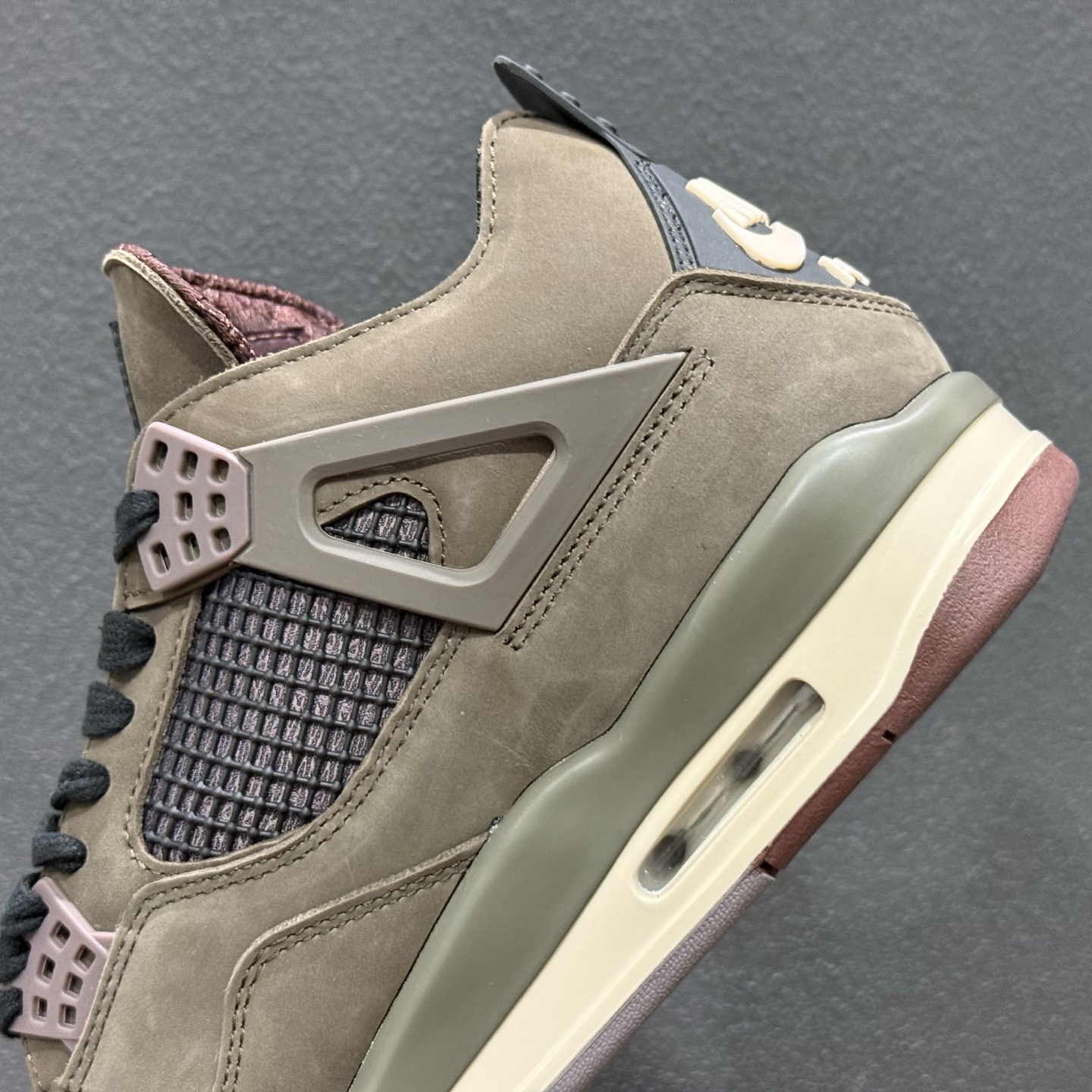 300 Air Jordan 4 Retro 乔丹四代 复刻石棕 IF3102-200-Chinese UA Cheap High Quatity Brand Clothes Bags handbags Sneakers wholesale wholesaler seller from China Factory suppliers Fashion Clothing Shoes best Quality Beautiful Price 300 Air Jordan 4 Retro 乔丹四代 复刻石棕 IF3102-200