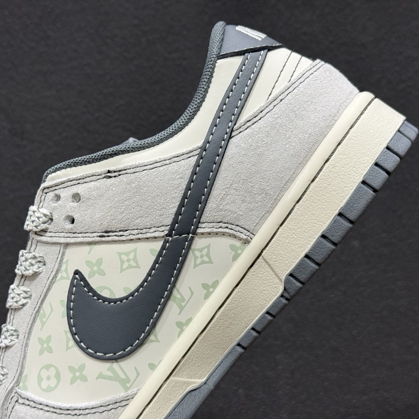 280 奢潮联名天花板|Nike Dunk Low x LV联名款 YX5066-391-Chinese UA Cheap High Quatity Brand Clothes Bags handbags Sneakers wholesale wholesaler seller from China Factory suppliers Fashion Clothing Shoes best Quality Beautiful Price 280 奢潮联名天花板|Nike Dunk Low x LV联名款 YX5066-391