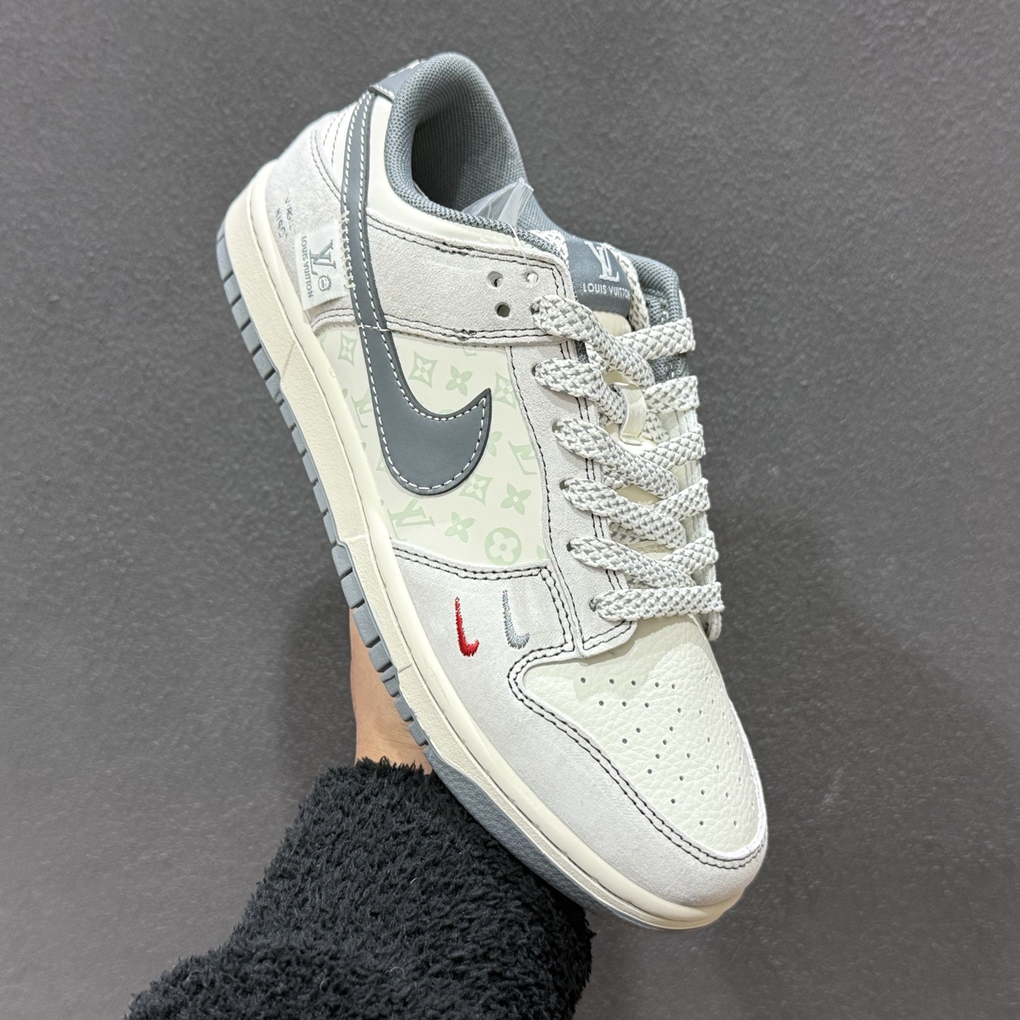 280 奢潮联名天花板|Nike Dunk Low x LV联名款 YX5066-391-Chinese UA Cheap High Quatity Brand Clothes Bags handbags Sneakers wholesale wholesaler seller from China Factory suppliers Fashion Clothing Shoes best Quality Beautiful Price 280 奢潮联名天花板|Nike Dunk Low x LV联名款 YX5066-391