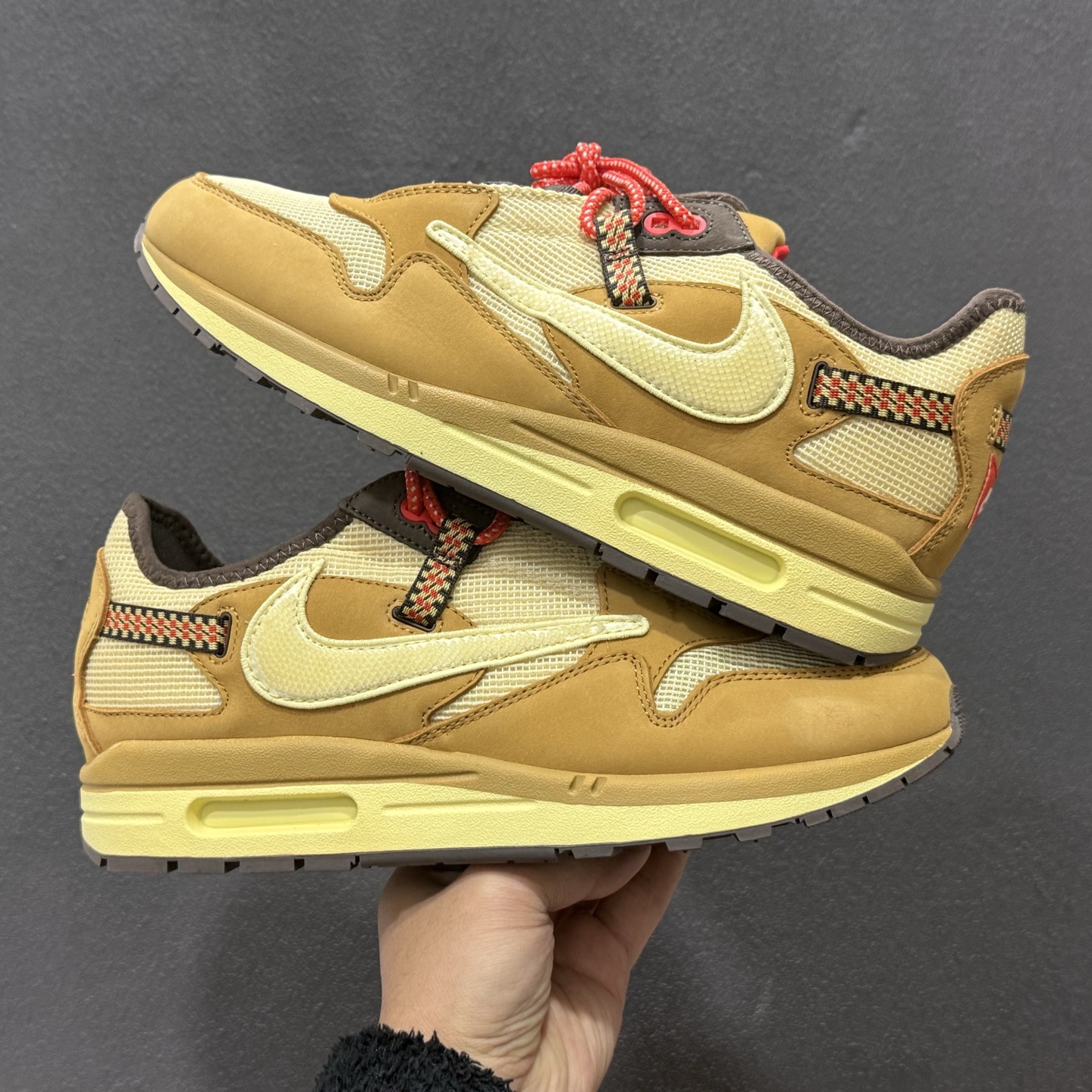 380 Travis Scoot x Nike Air 1 小麦 倒钩 DO9392-700-Chinese UA Cheap High Quatity Brand Clothes Bags handbags Sneakers wholesale wholesaler seller from China Factory suppliers Fashion Clothing Shoes best Quality Beautiful Price 380 Travis Scoot x Nike Air 1 小麦 倒钩 DO9392-700