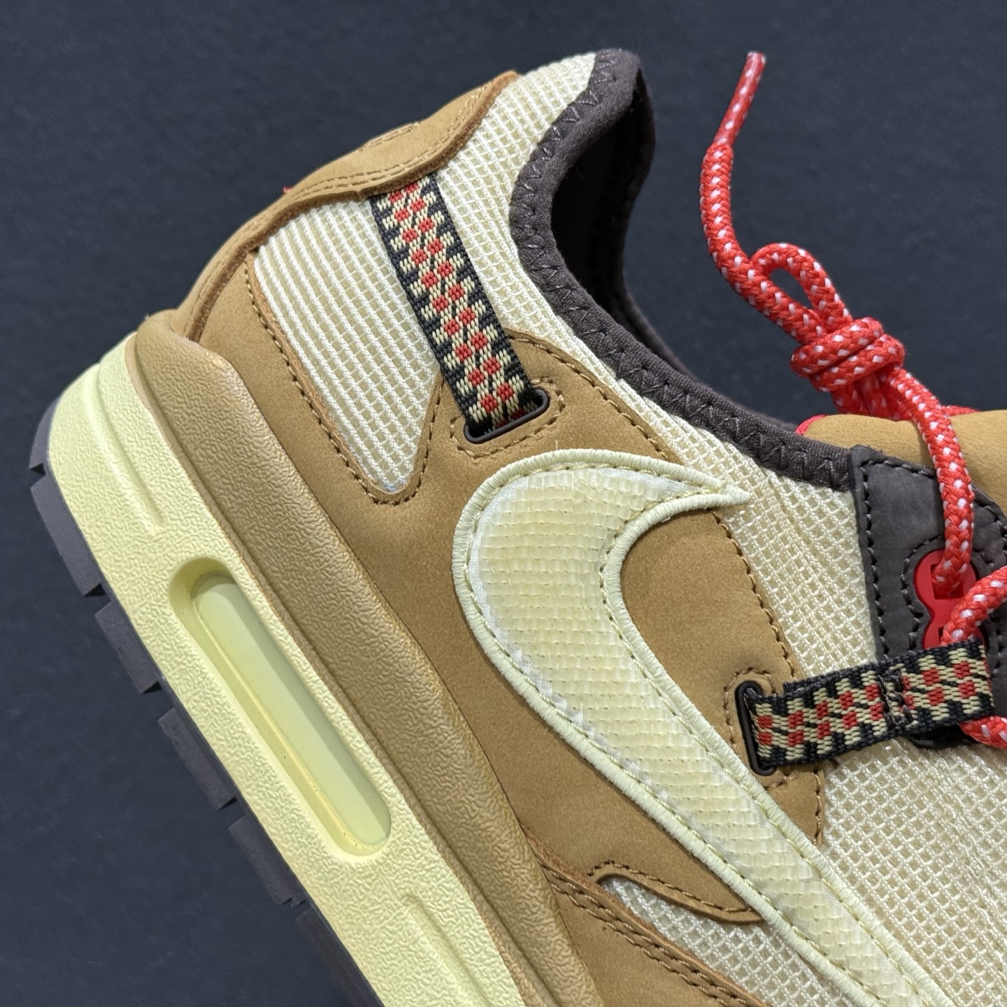 380 Travis Scoot x Nike Air 1 小麦 倒钩 DO9392-700-Chinese UA Cheap High Quatity Brand Clothes Bags handbags Sneakers wholesale wholesaler seller from China Factory suppliers Fashion Clothing Shoes best Quality Beautiful Price 380 Travis Scoot x Nike Air 1 小麦 倒钩 DO9392-700