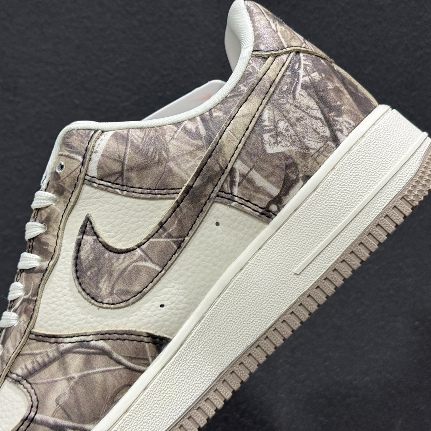 260 NIke Air Force 1 '07 Low “北面 SUP三方联名--枯木寻秋” 空军一号低帮 运动鞋 休闲鞋 DF0188-125-Chinese UA Cheap High Quatity Brand Clothes Bags handbags Sneakers wholesale wholesaler seller from China Factory suppliers Fashion Clothing Shoes best Quality Beautiful Price 260 NIke Air Force 1 '07 Low “北面 SUP三方联名--枯木寻秋” 空军一号低帮 运动鞋 休闲鞋 DF0188-125