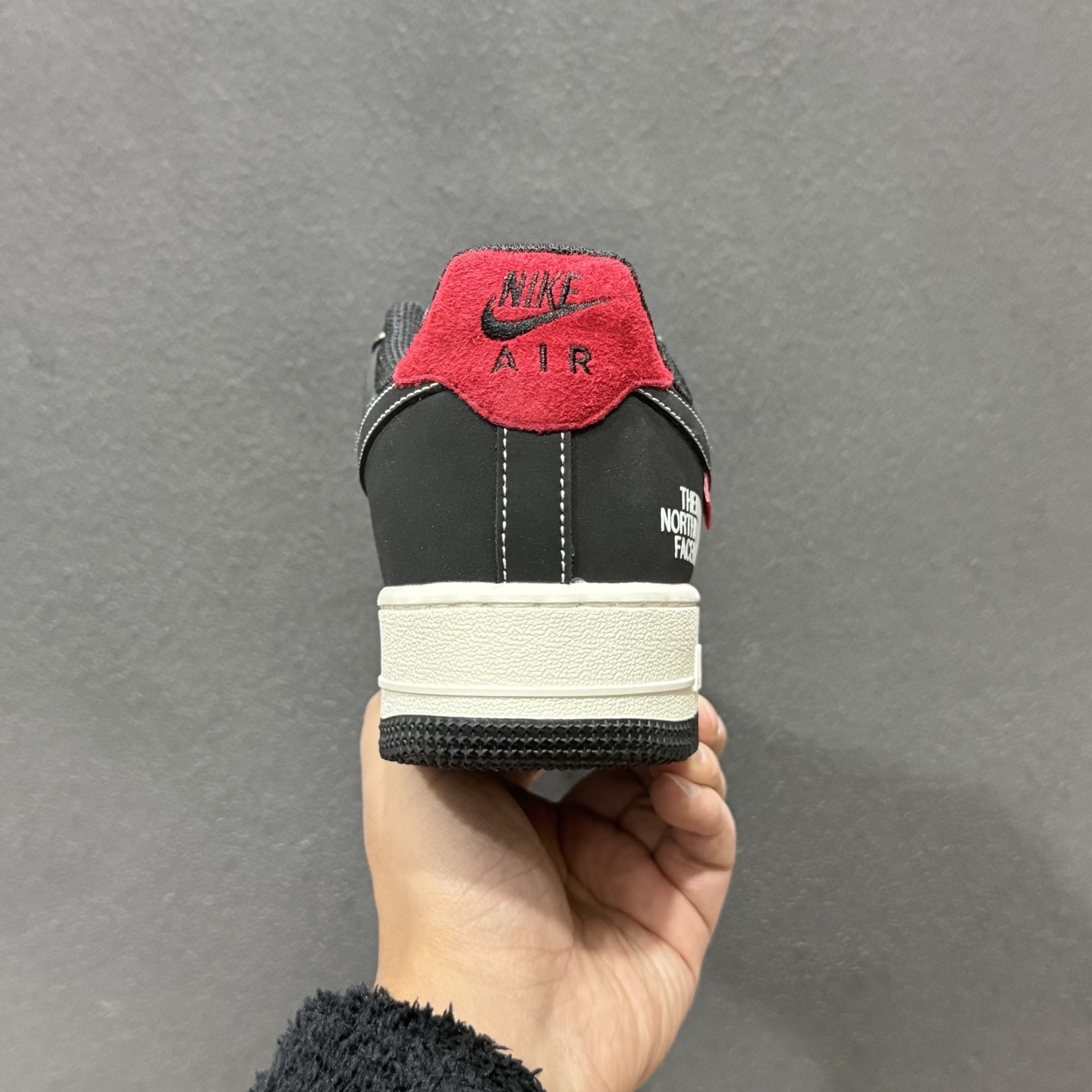 260 Air Force 1 经典AF1鞋型糅合Supreme×北面The North Face双潮牌基因 KG6699-F43-Chinese UA Cheap High Quatity Brand Clothes Bags handbags Sneakers wholesale wholesaler seller from China Factory suppliers Fashion Clothing Shoes best Quality Beautiful Price 260 Air Force 1 经典AF1鞋型糅合Supreme×北面The North Face双潮牌基因 KG6699-F43