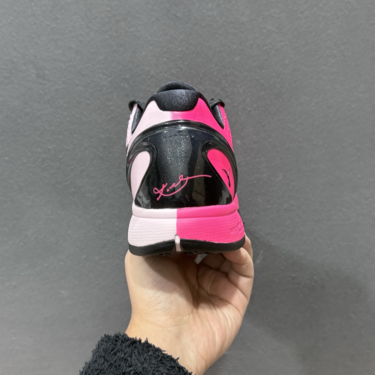 480 NK Zoom Kobe 6 Protro 科比六代 粉红鸳鸯 IQ9317-001-Chinese UA Cheap High Quatity Brand Clothes Bags handbags Sneakers wholesale wholesaler seller from China Factory suppliers Fashion Clothing Shoes best Quality Beautiful Price 480 NK Zoom Kobe 6 Protro 科比六代 粉红鸳鸯 IQ9317-001