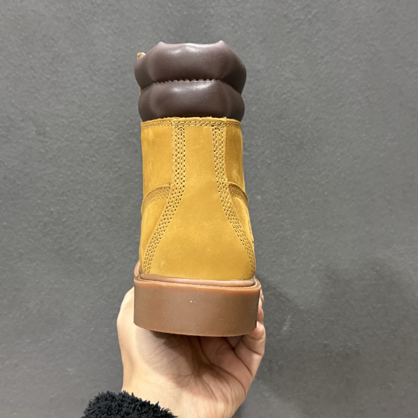 320 莞产Timberland添柏岚 Classic 6-Inch 舒适简约 复古通勤 短筒 马丁靴 男款 小麦色 A27TPW