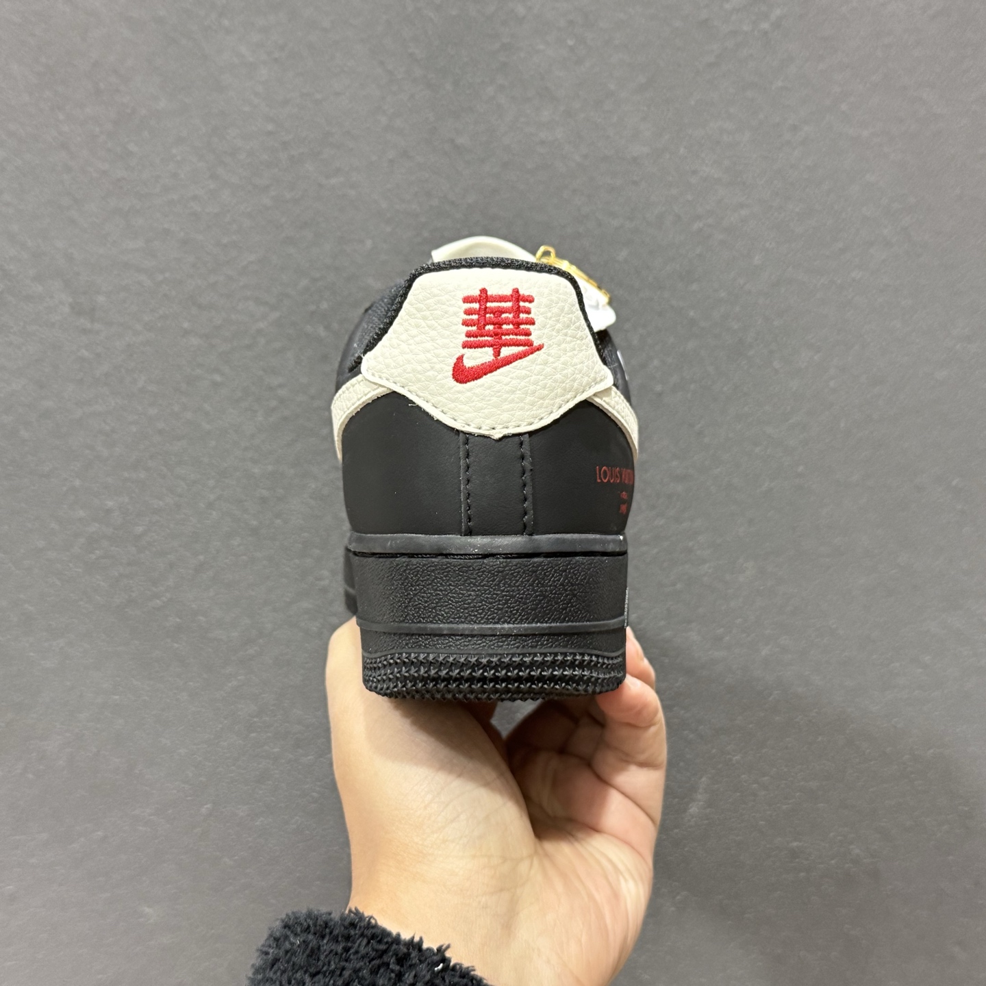 260 NIke Air Force 1 '07 Low “马年限定--岩灰缀橙” 空军一号低帮 运动鞋 休闲鞋 FV3694-104