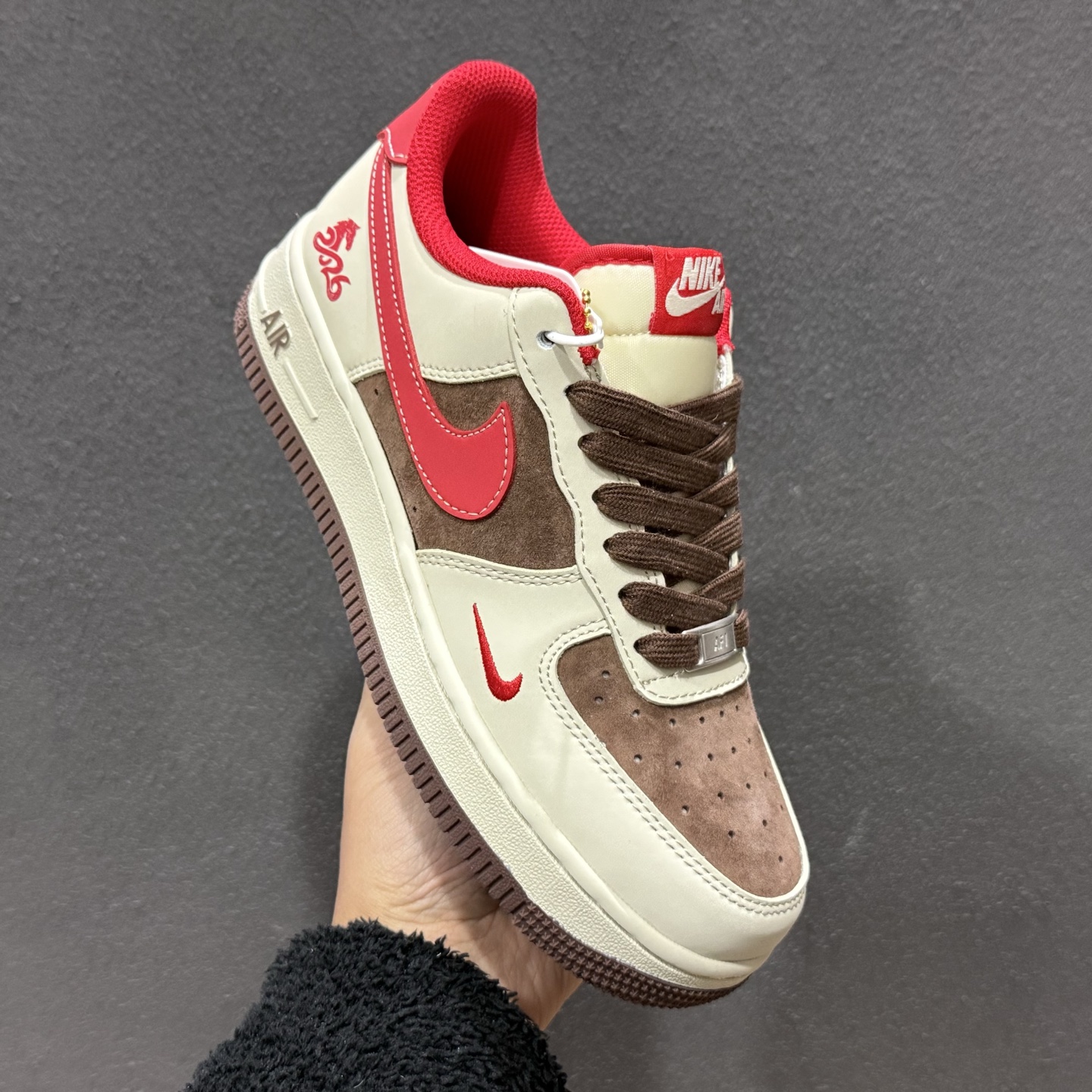 260 马年限定 高端定制Nike Air Force 1 '07 Low “马年限定-奶茶棕” XD0028-003