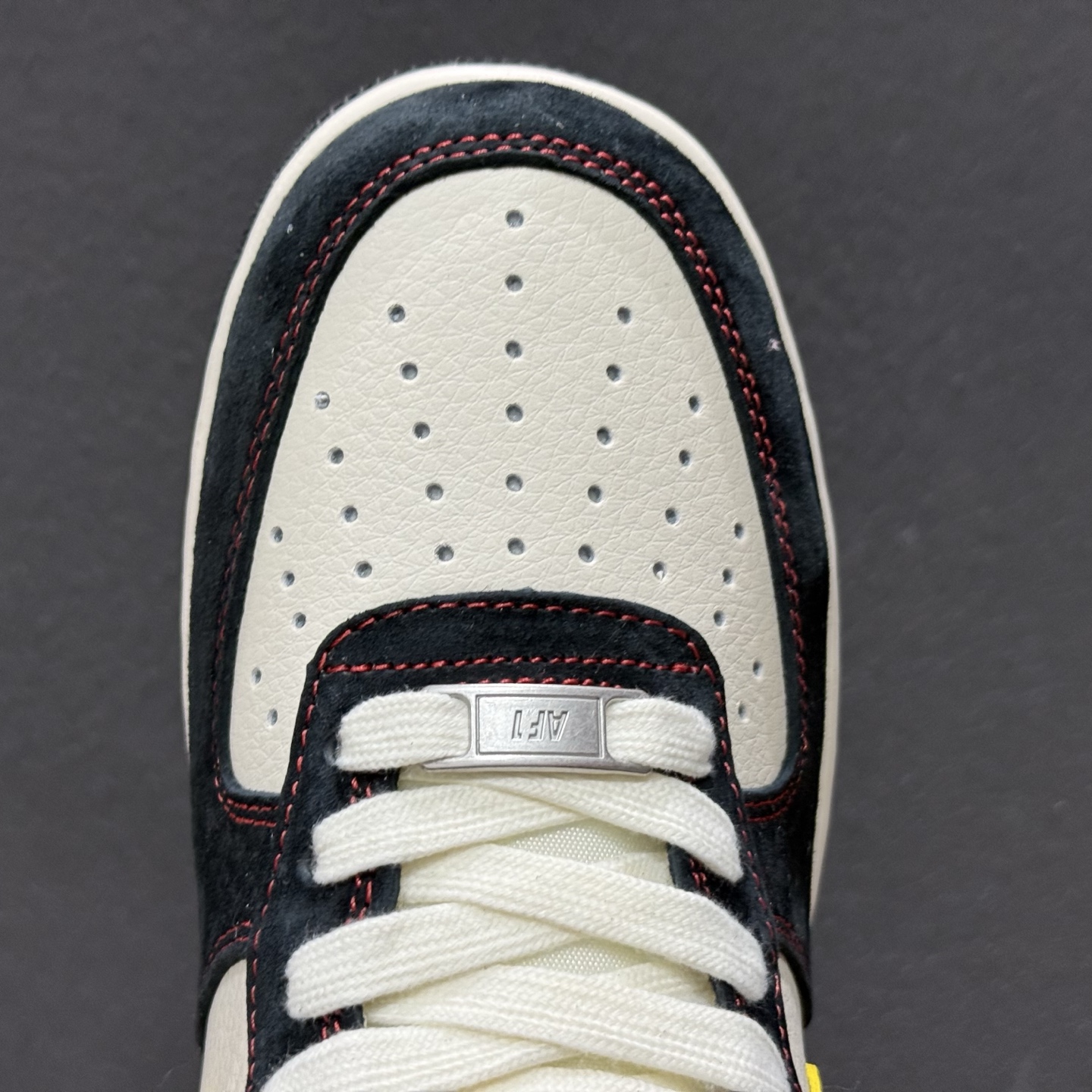 260 马年限定 高端定制Nike Air Force 1 '07 Low “马年限定-奶茶棕” XD0028-002-Chinese UA Cheap High Quatity Brand Clothes Bags handbags Sneakers wholesale wholesaler seller from China Factory suppliers Fashion Clothing Shoes best Quality Beautiful Price 260 马年限定 高端定制Nike Air Force 1 '07 Low “马年限定-奶茶棕” XD0028-002