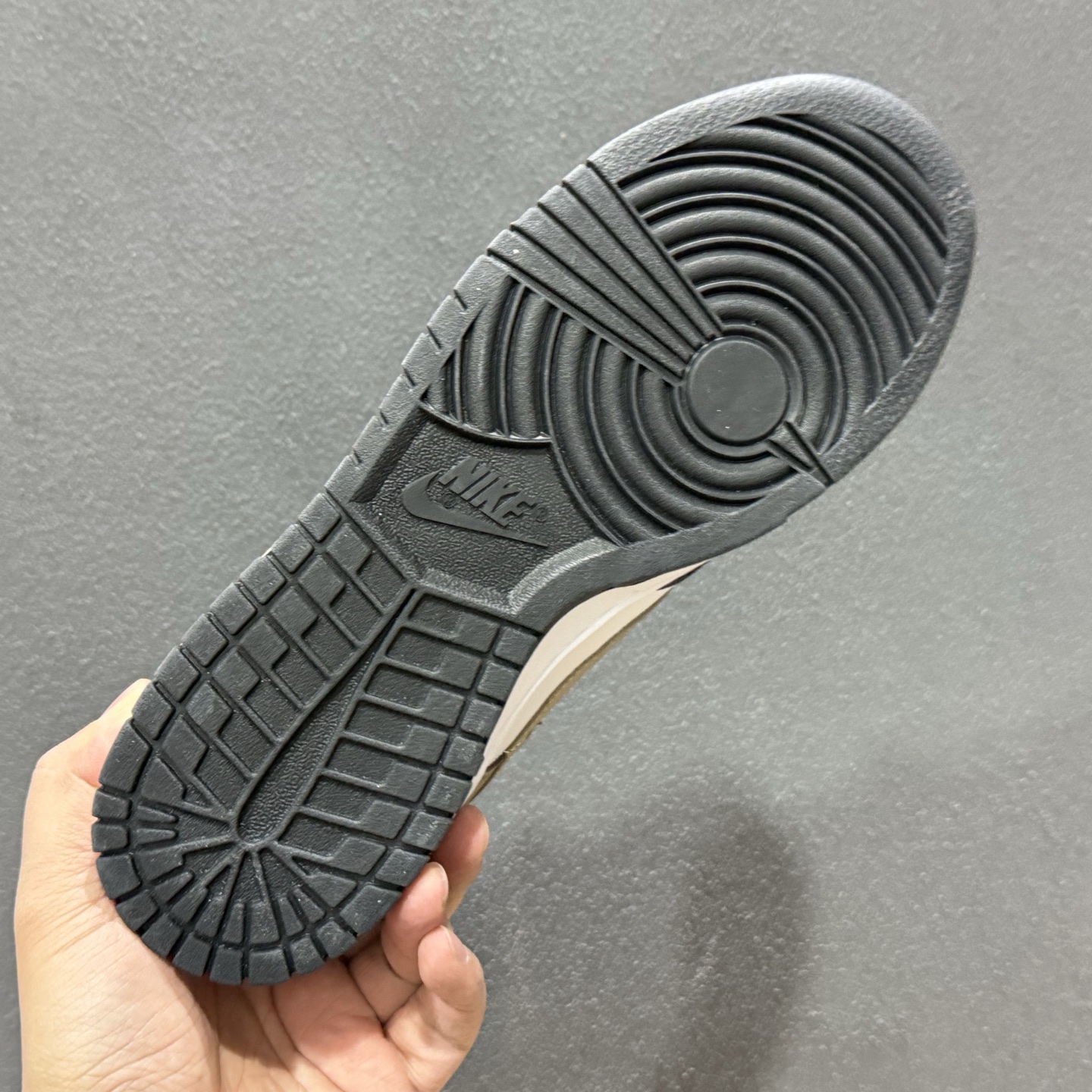 280 Nike Dunk Low 余晖之下 黑白棕 HF5441-100-Chinese UA Cheap High Quatity Brand Clothes Bags handbags Sneakers wholesale wholesaler seller from China Factory suppliers Fashion Clothing Shoes best Quality Beautiful Price 280 Nike Dunk Low 余晖之下 黑白棕 HF5441-100