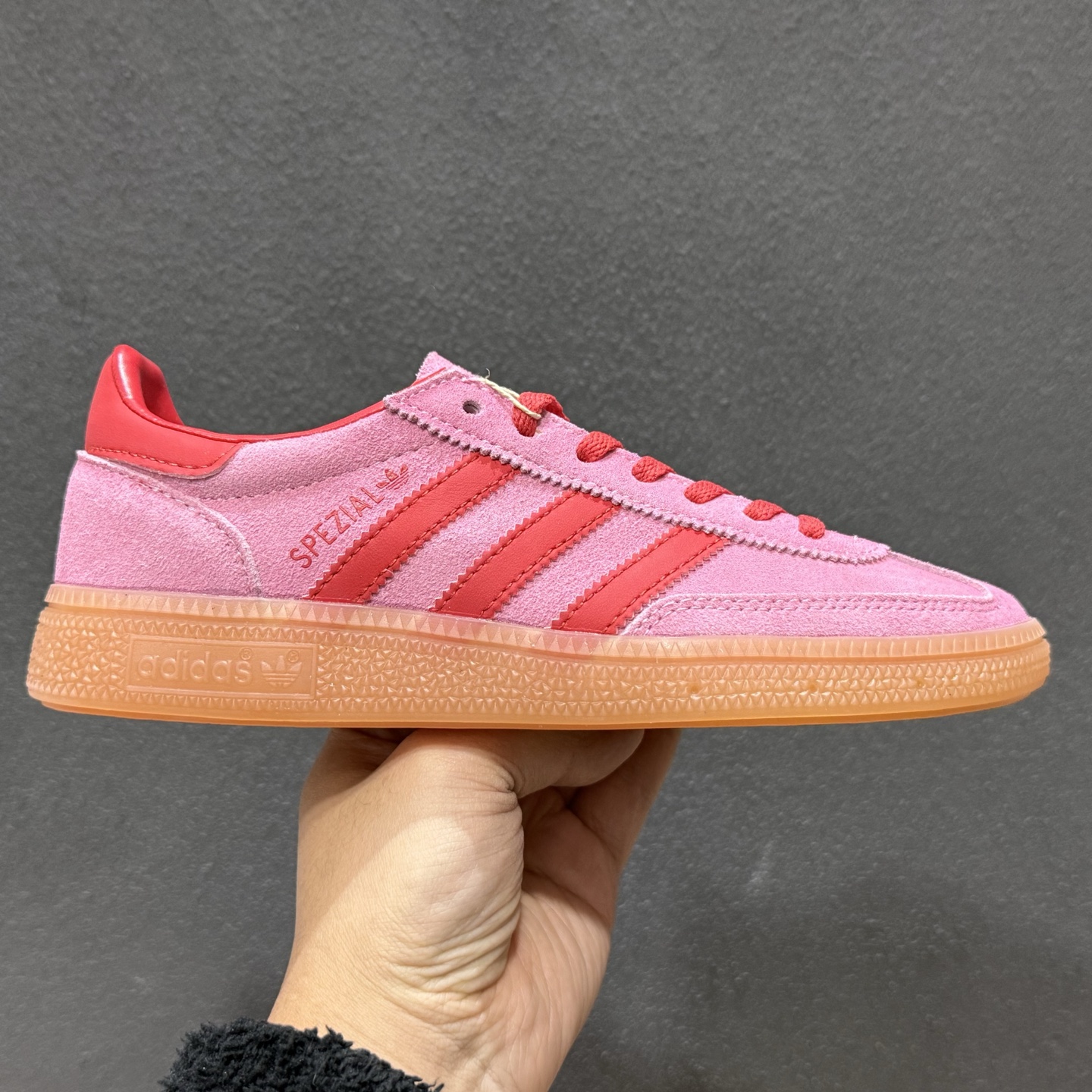150 adidas originals HANDBALL SPEZIAL 粉色 JR5006-126-Chinese UA Cheap High Quatity Brand Clothes Bags handbags Sneakers wholesale wholesaler seller from China Factory suppliers Fashion Clothing Shoes best Quality Beautiful Price 150 adidas originals HANDBALL SPEZIAL 粉色 JR5006-126