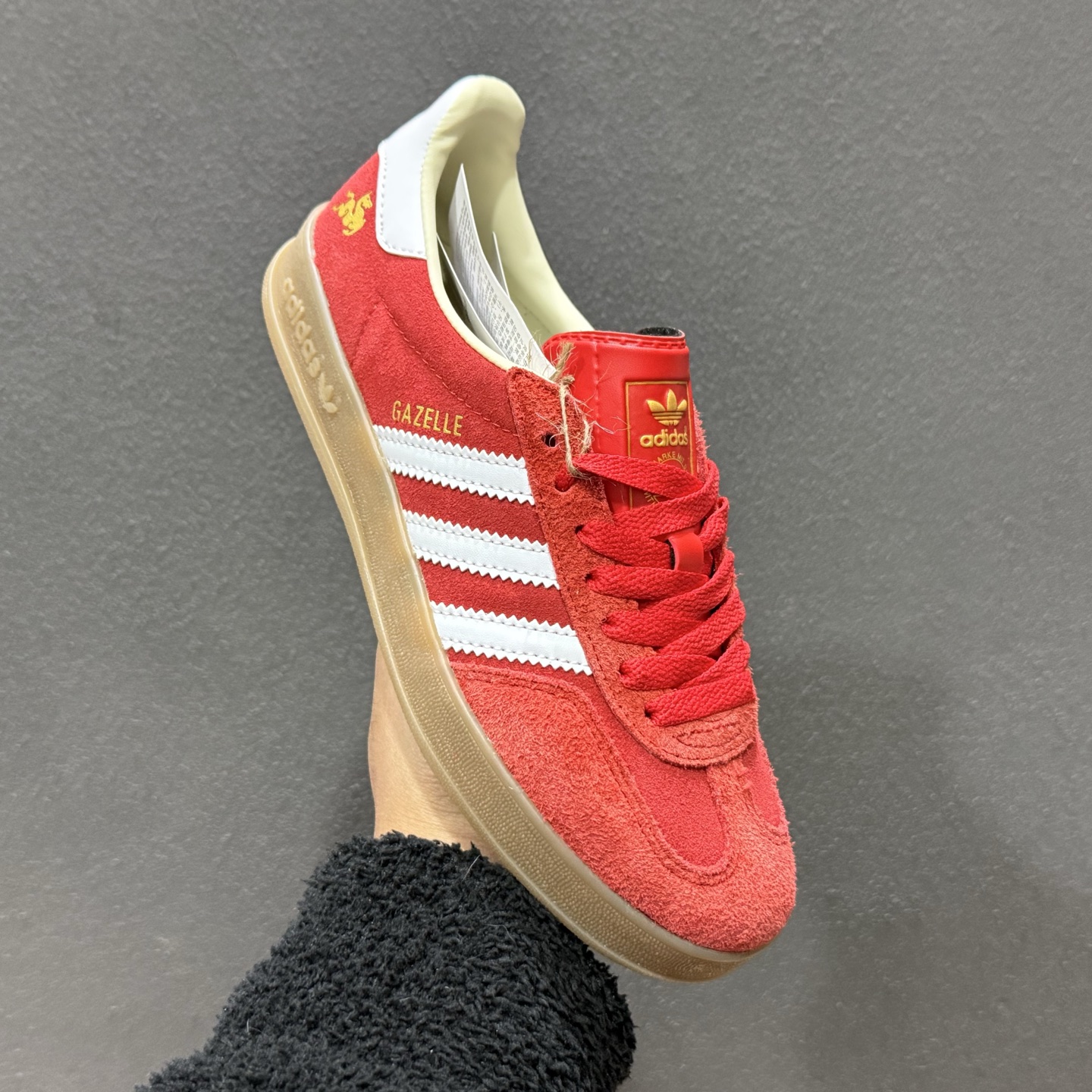140 Adidas Originals Gazelle IndoorDIY三叶草复古休闲防滑耐磨低帮板鞋 IF1888-111-Chinese UA Cheap High Quatity Brand Clothes Bags handbags Sneakers wholesale wholesaler seller from China Factory suppliers Fashion Clothing Shoes best Quality Beautiful Price 140 Adidas Originals Gazelle IndoorDIY三叶草复古休闲防滑耐磨低帮板鞋 IF1888-111