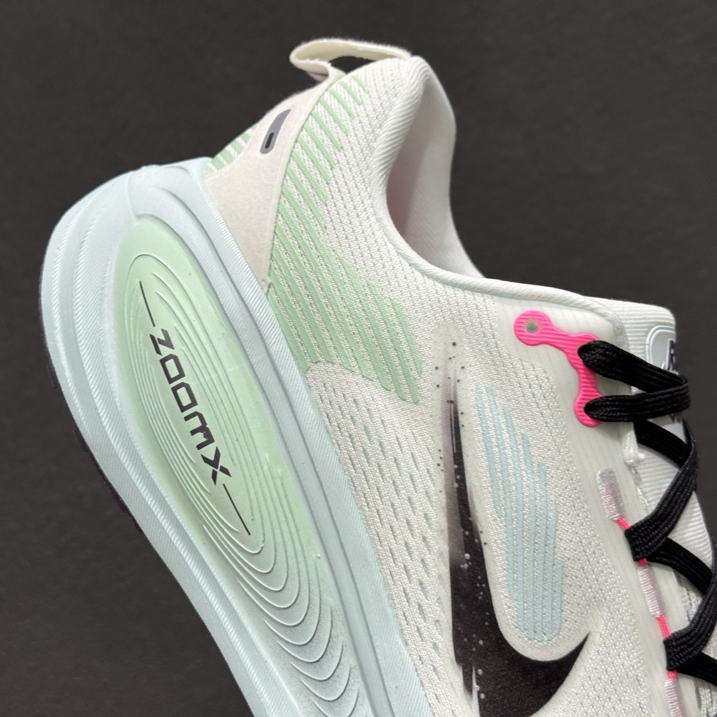 180 Nike Air Zoom Vomero 18 GTX 全新科技提前原鞋开发 IM6676-104-Chinese UA Cheap High Quatity Brand Clothes Bags handbags Sneakers wholesale wholesaler seller from China Factory suppliers Fashion Clothing Shoes best Quality Beautiful Price 180 Nike Air Zoom Vomero 18 GTX 全新科技提前原鞋开发 IM6676-104