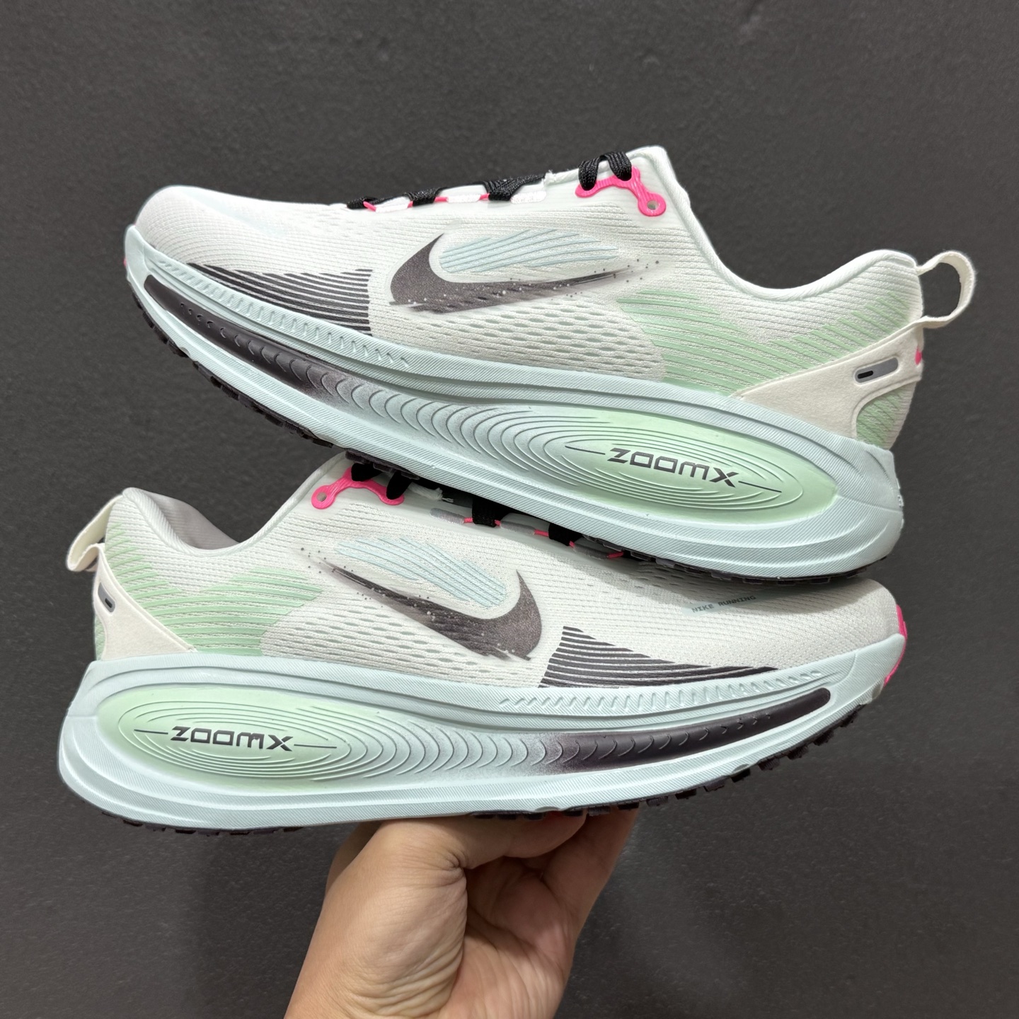 180 Nike Air Zoom Vomero 18 GTX 全新科技提前原鞋开发 IM6676-104-Chinese UA Cheap High Quatity Brand Clothes Bags handbags Sneakers wholesale wholesaler seller from China Factory suppliers Fashion Clothing Shoes best Quality Beautiful Price 180 Nike Air Zoom Vomero 18 GTX 全新科技提前原鞋开发 IM6676-104